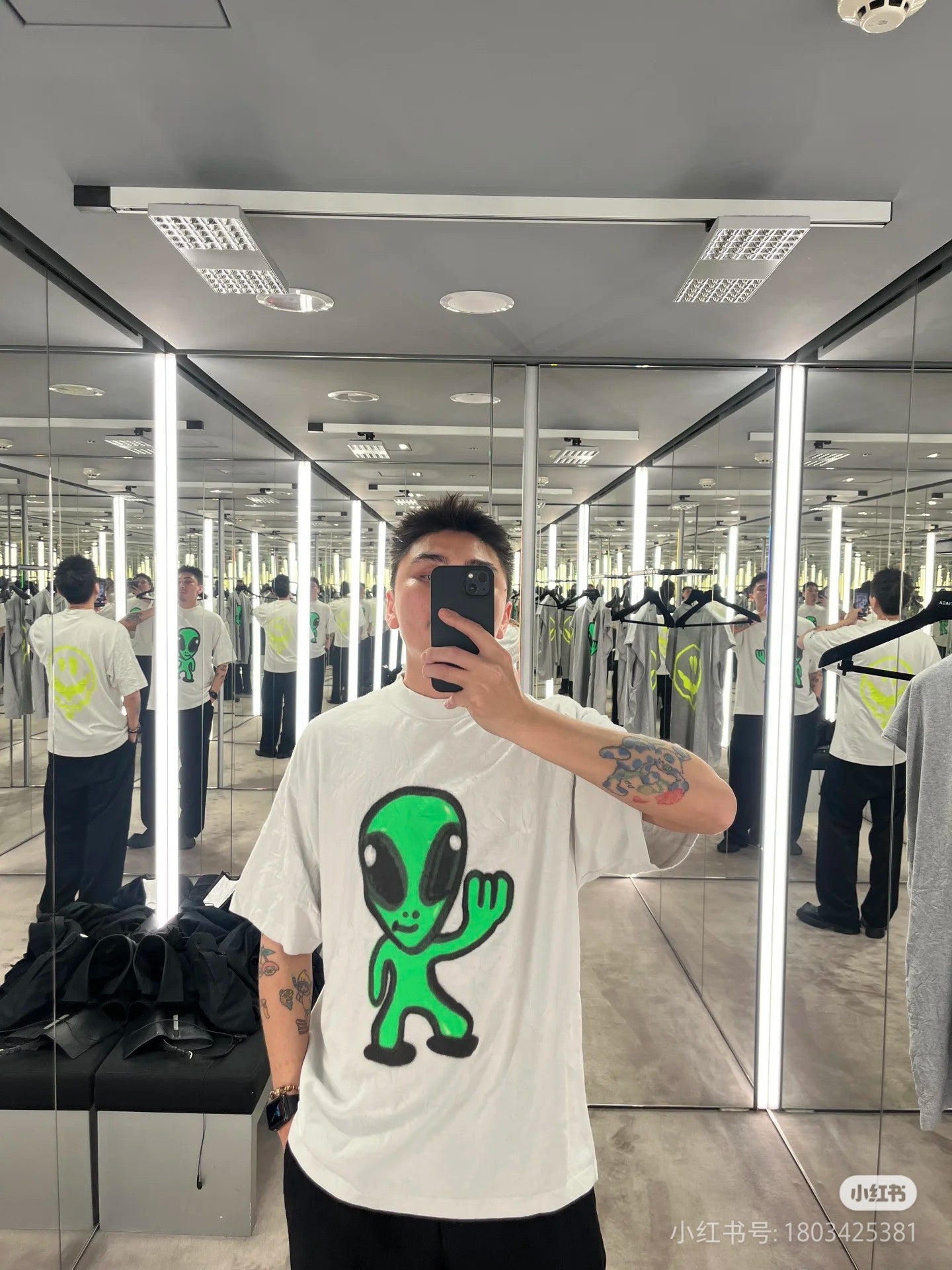 LuxluxHouse Best Quality Clothes Balenciaga T-shirt