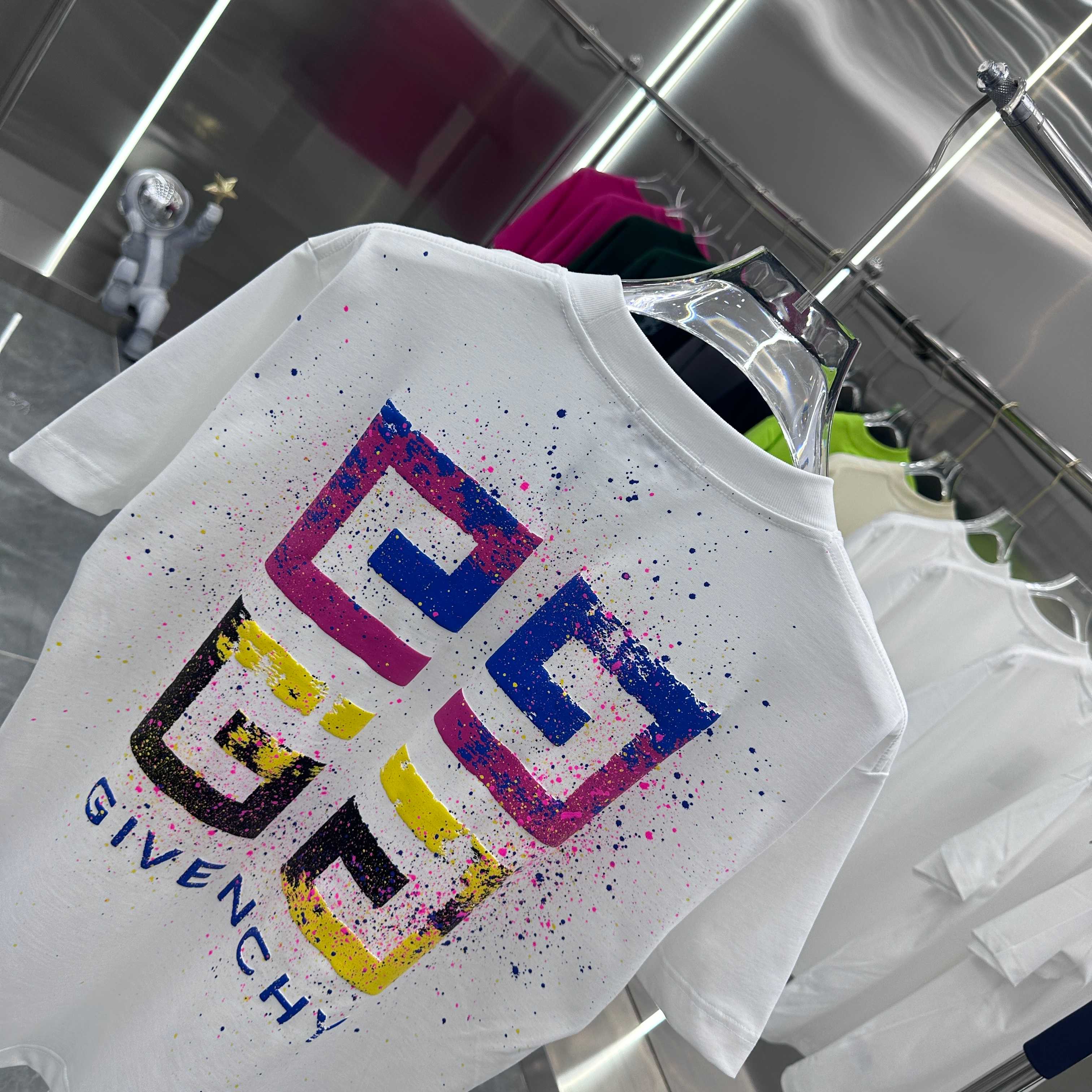 LuxluxHouse Best Quality Clothes Givenchy T-shirt