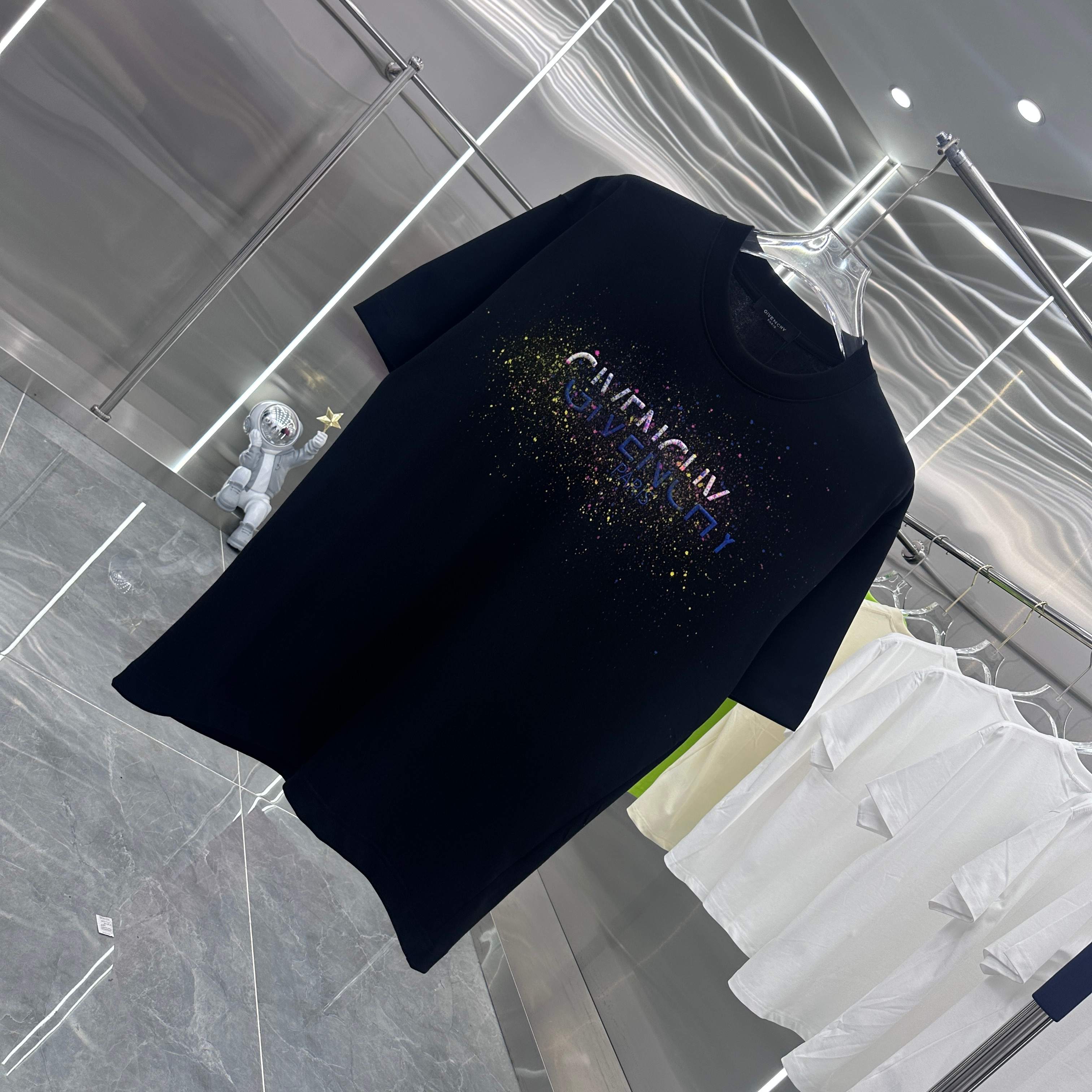 LuxluxHouse Best Quality Clothes Givenchy T-shirt