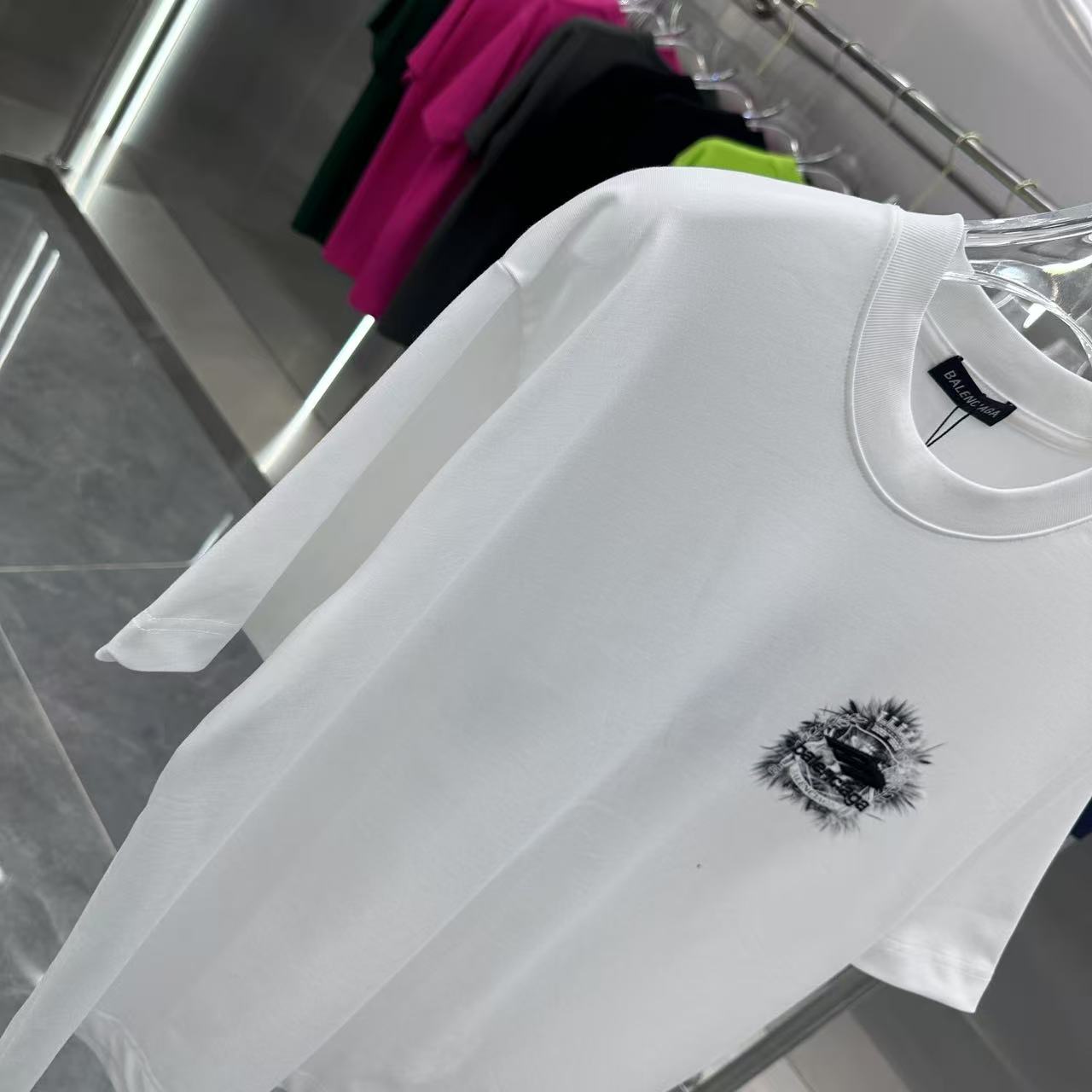 LuxluxHouse Best Quality Clothes Balenciaga T-shirt