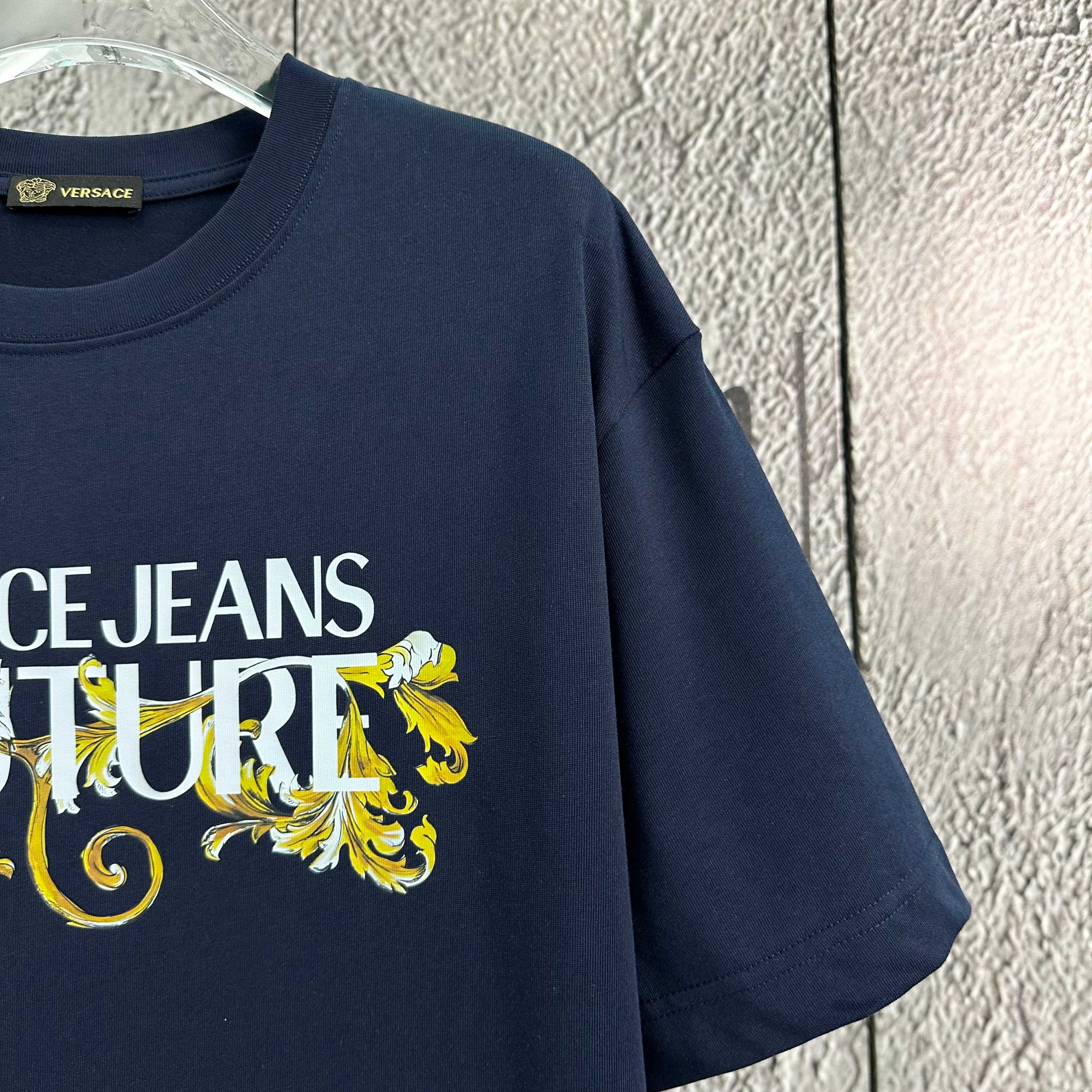 LuxluxHouse Best Quality Clothes Versace T-shirt