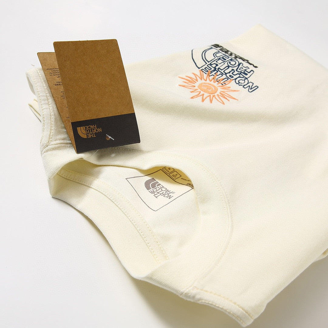 LuxluxHouse Best Quality Clothes The North Face & MLB T-shirt