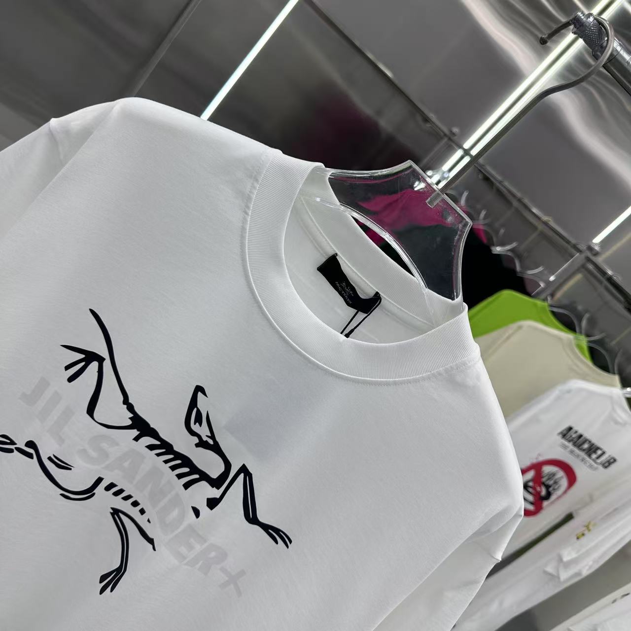 LuxluxHouse Best Quality Clothes T-shirt Arcteryx