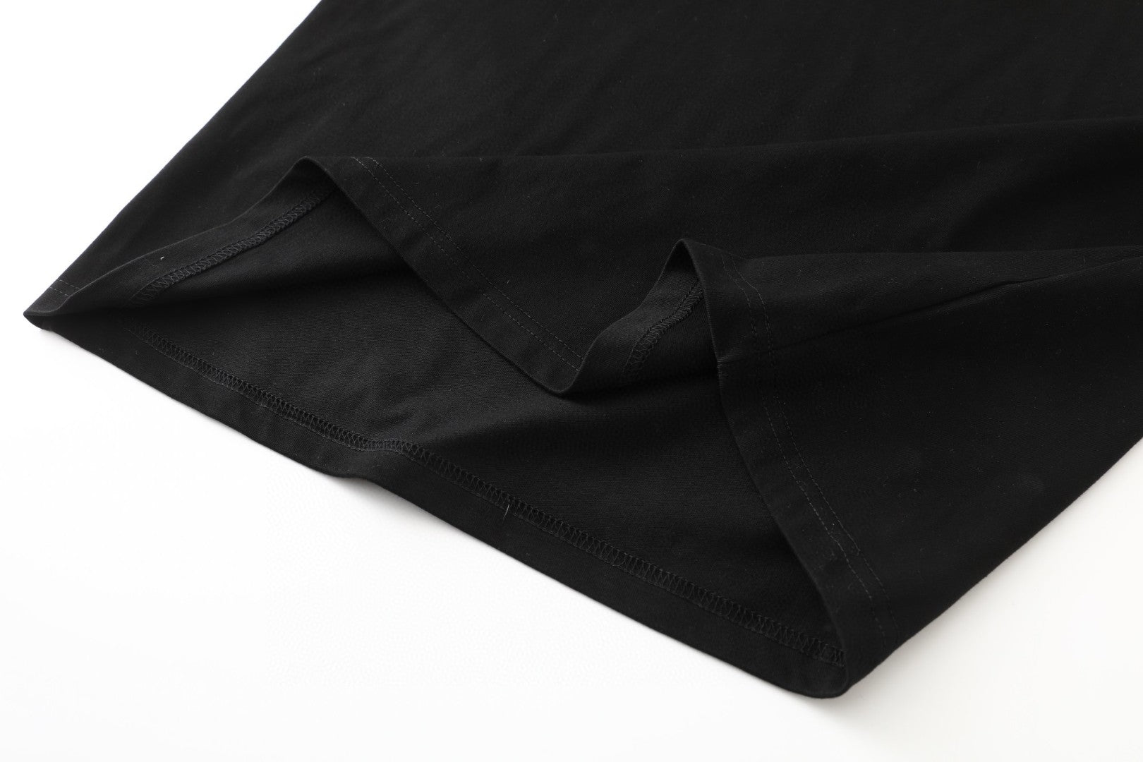 LuxluxHouse Best Quality Clothes Undefeated T-shirt