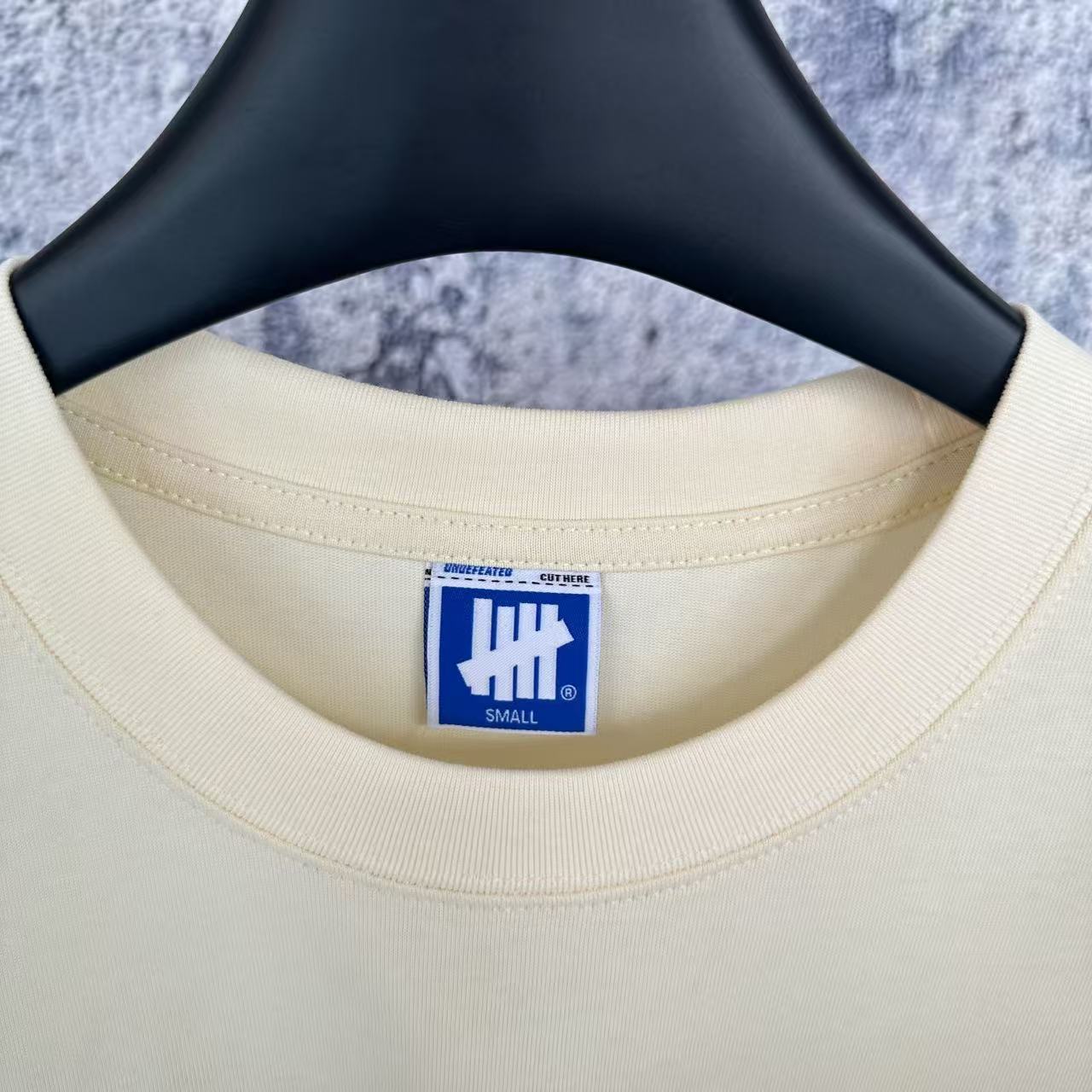 LuxluxHouse Best Quality Clothes T-shirt