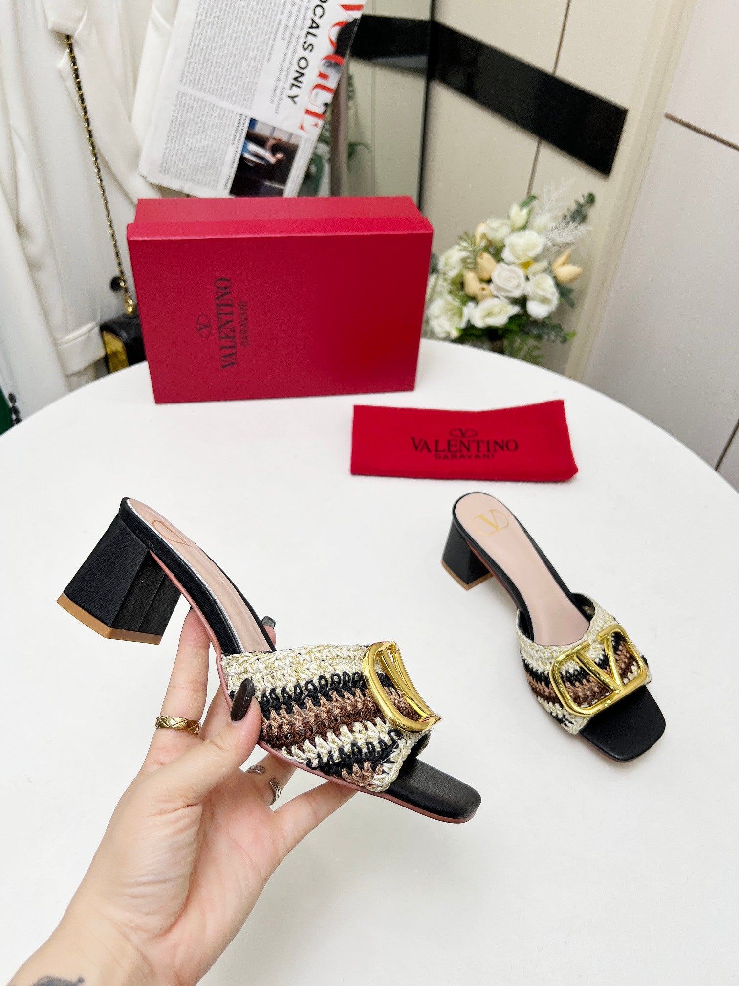 LuxluxHouse Best Quality Valentino Women Shoes