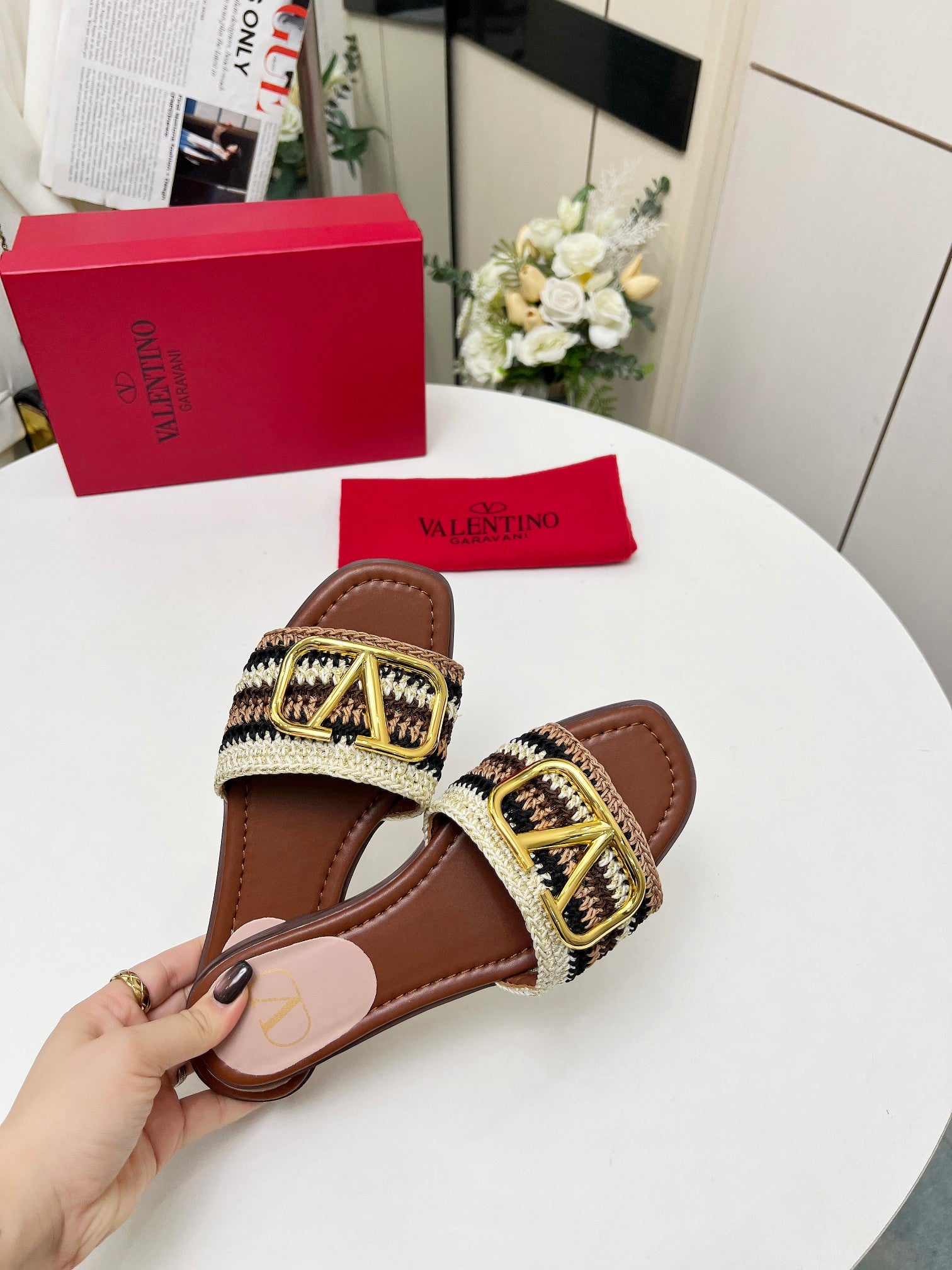 LuxluxHouse Best Quality Valentino Women Shoes