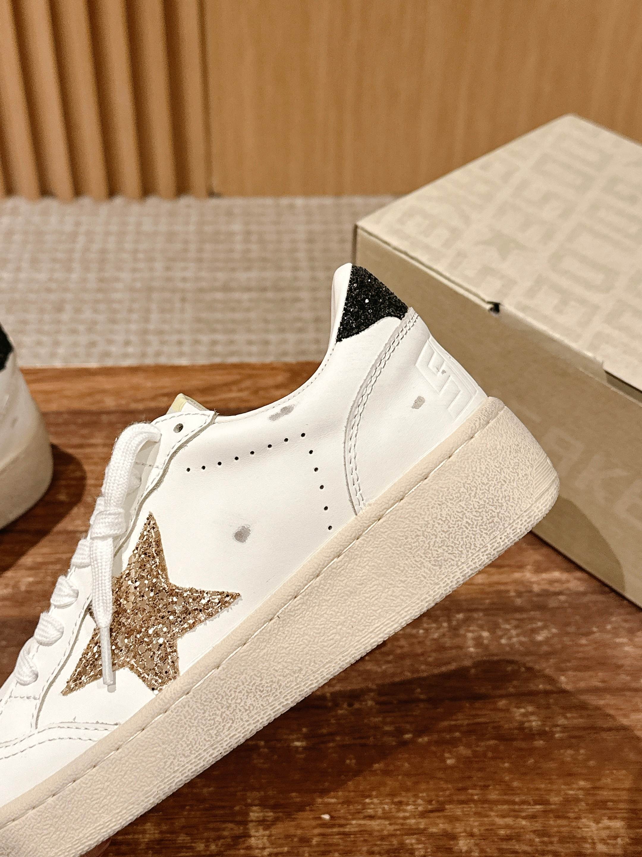 LuxluxHouse Best Quality Shoes Golden Goose