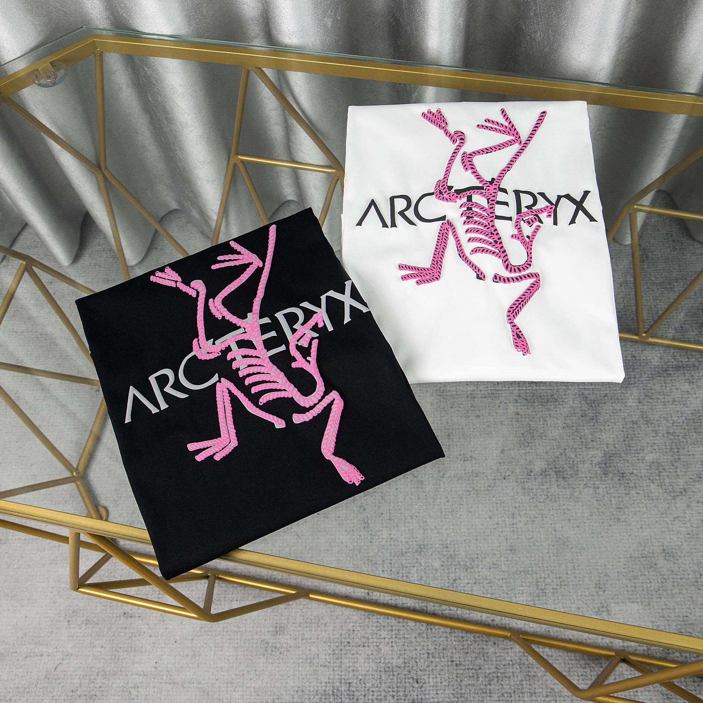 LuxluxHouse Best Quality Clothes T-shirt Arcteryx