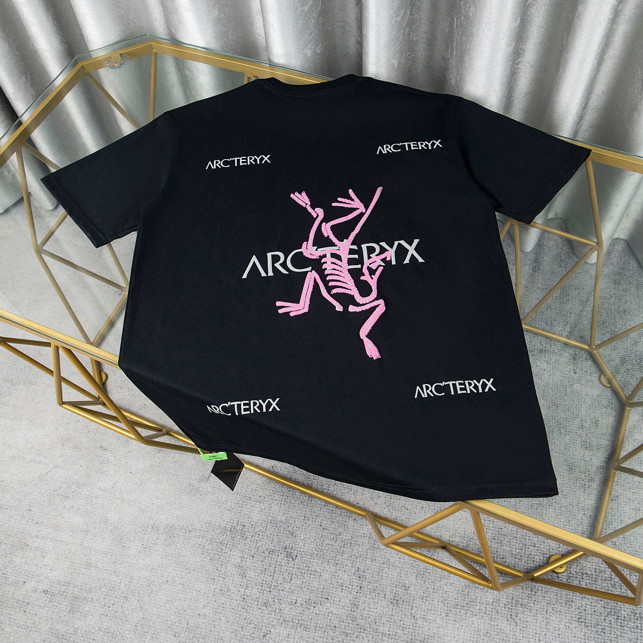 LuxluxHouse Best Quality Clothes T-shirt Arcteryx