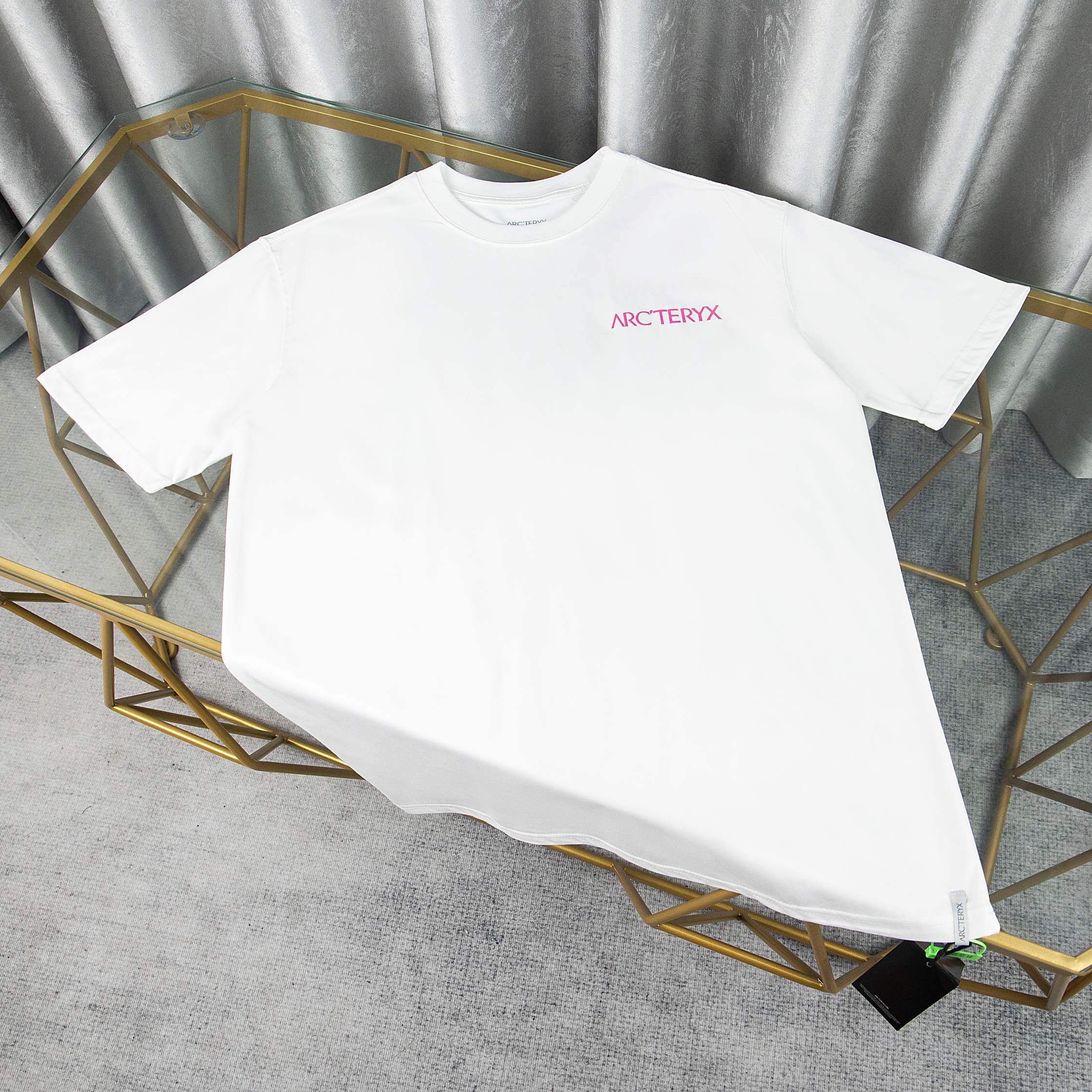 LuxluxHouse Best Quality Clothes T-shirt Arcteryx