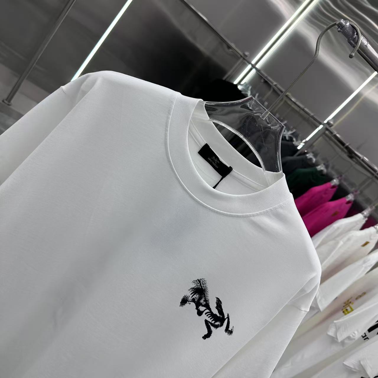 LuxluxHouse Best Quality Clothes T-shirt Arcteryx