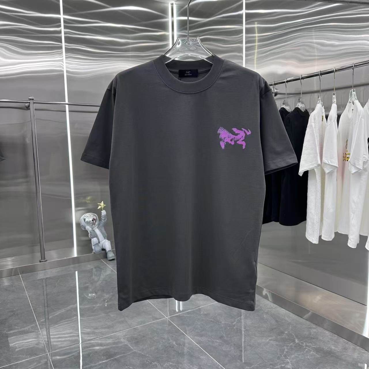 LuxluxHouse Best Quality Clothes T-shirt Arcteryx