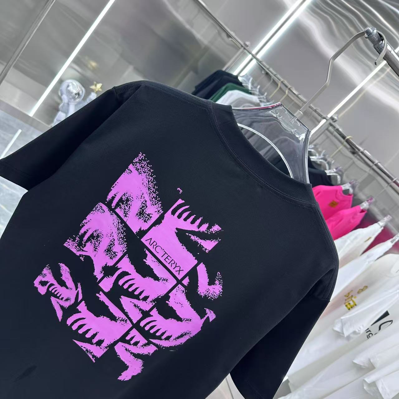 LuxluxHouse Best Quality Clothes T-shirt Arcteryx