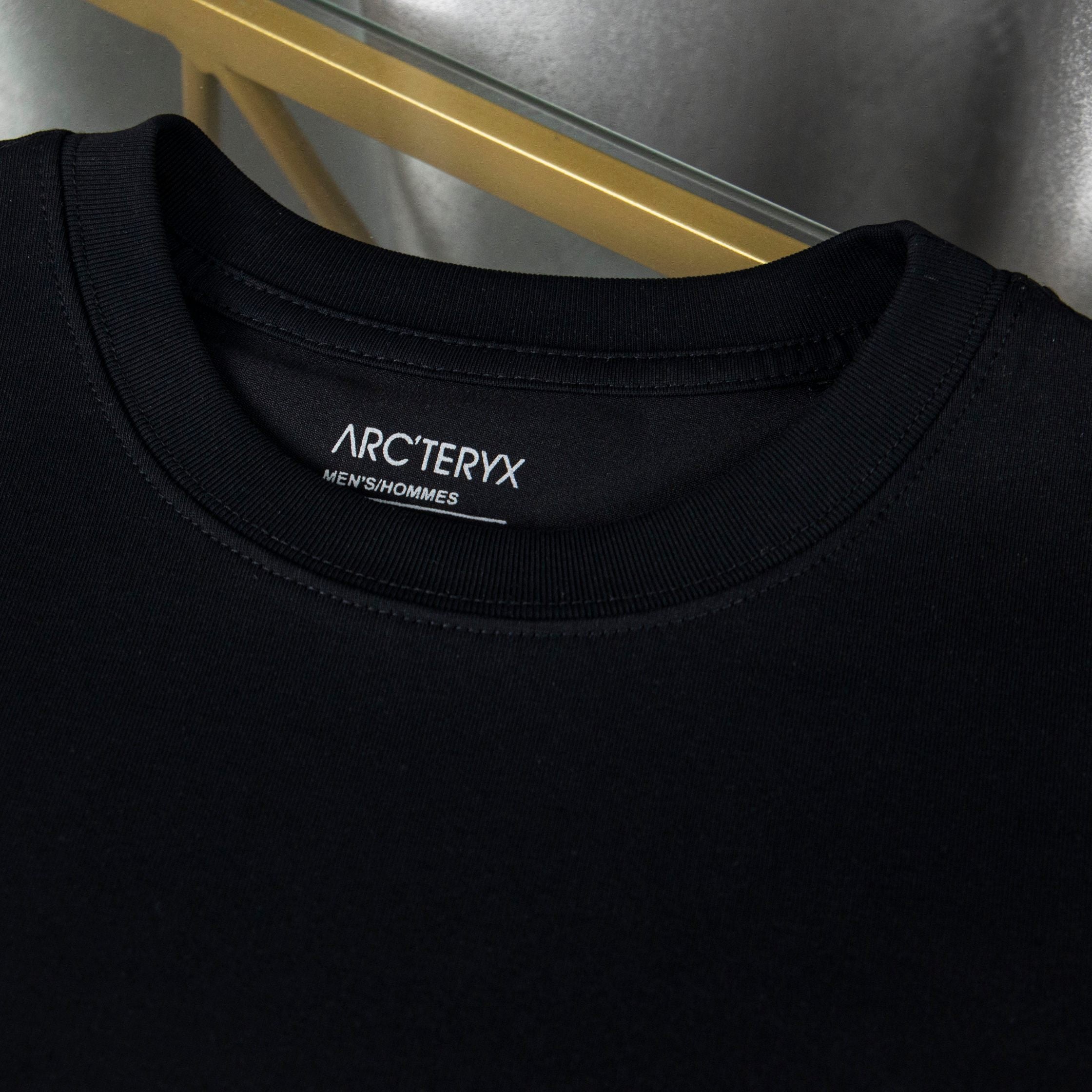 LuxluxHouse Best Quality Clothes T-shirt Arcteryx