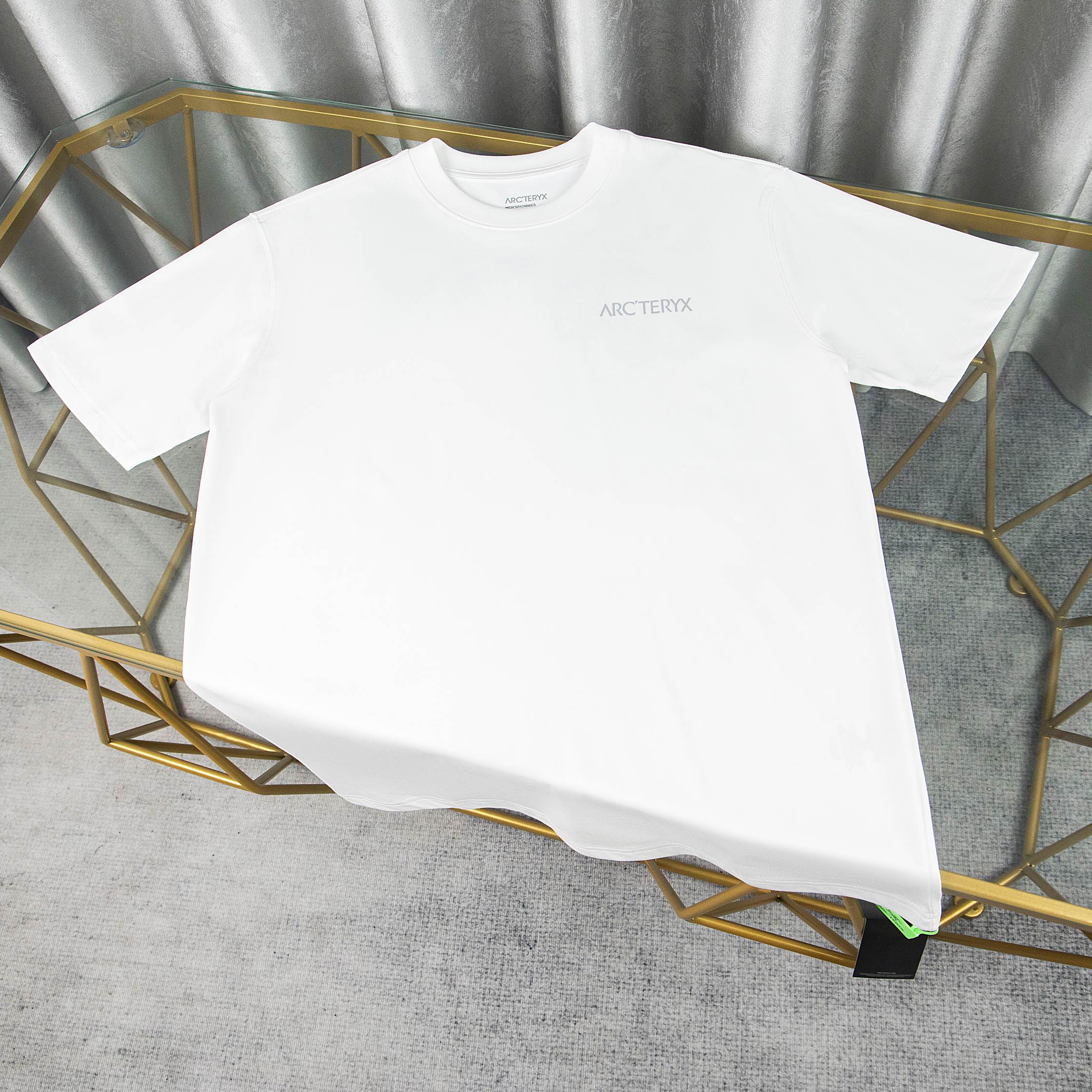 LuxluxHouse Best Quality Clothes T-shirt Arcteryx