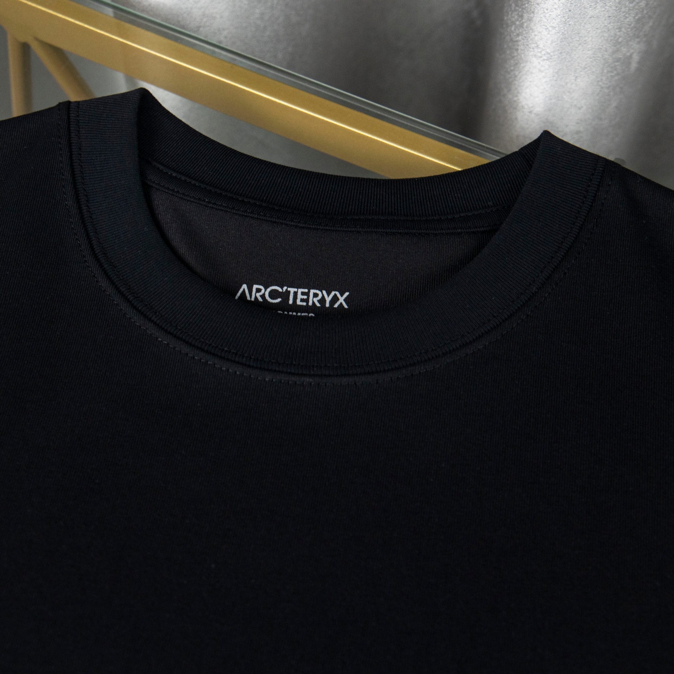 LuxluxHouse Best Quality Clothes T-shirt Arcteryx