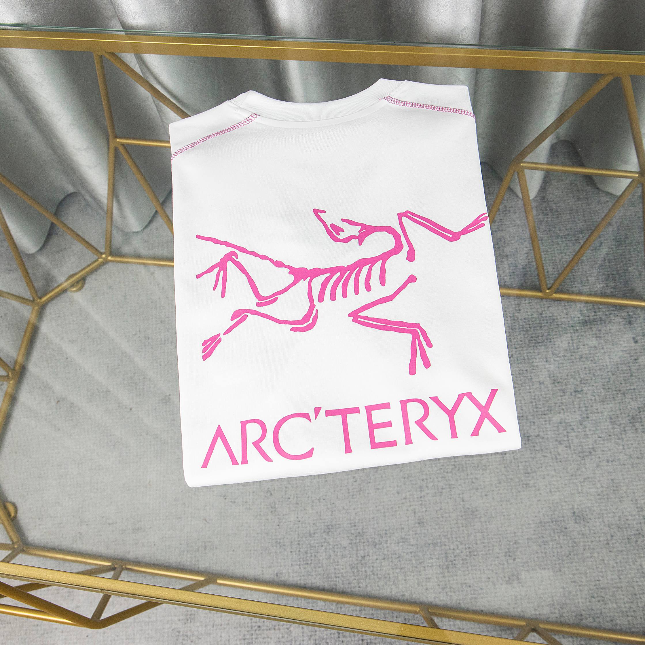 LuxluxHouse Best Quality Clothes T-shirt Arcteryx