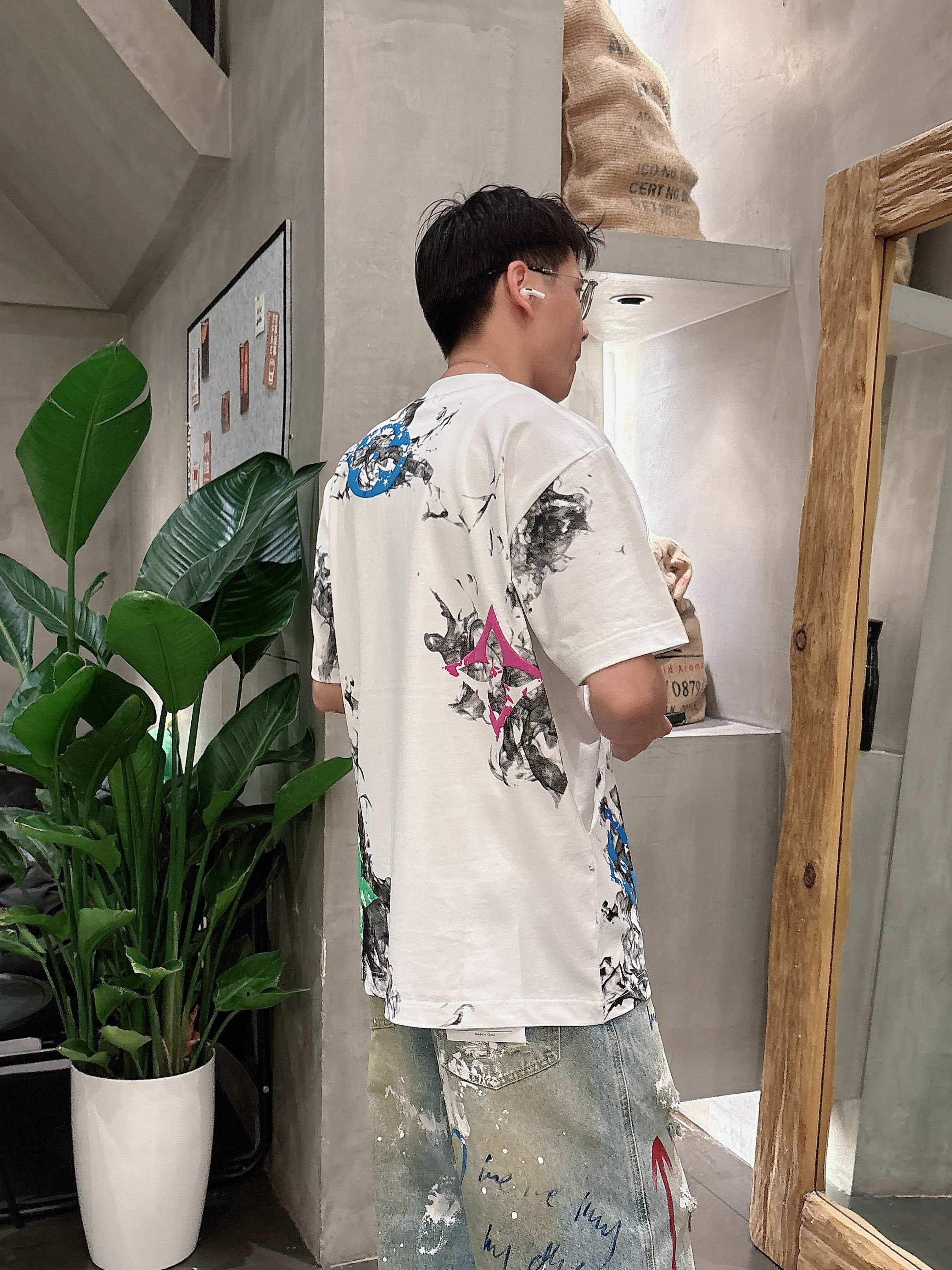 LuxluxHouse Best Quality Clothes T-shirt Louis Vuitton