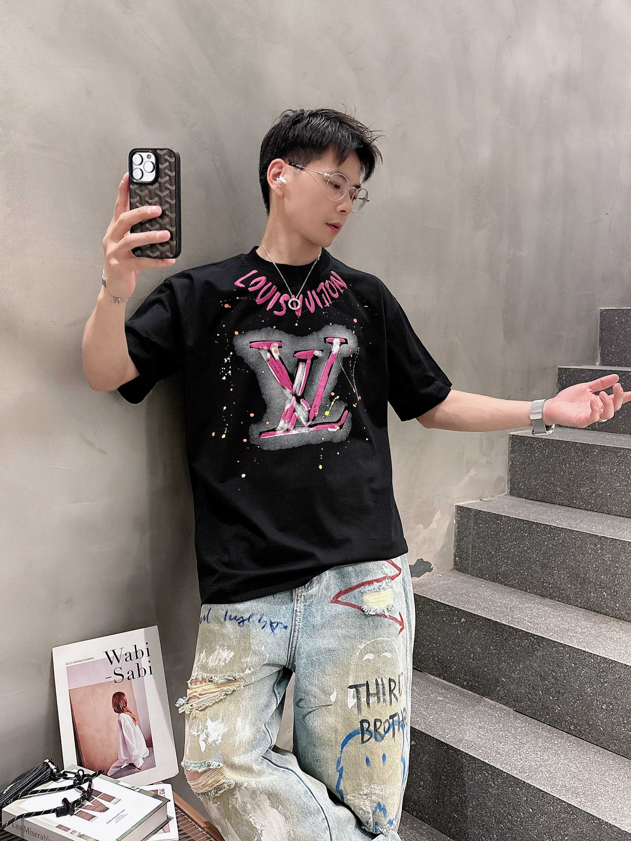 LuxluxHouse Best Quality Clothes T-shirt Louis Vuitton