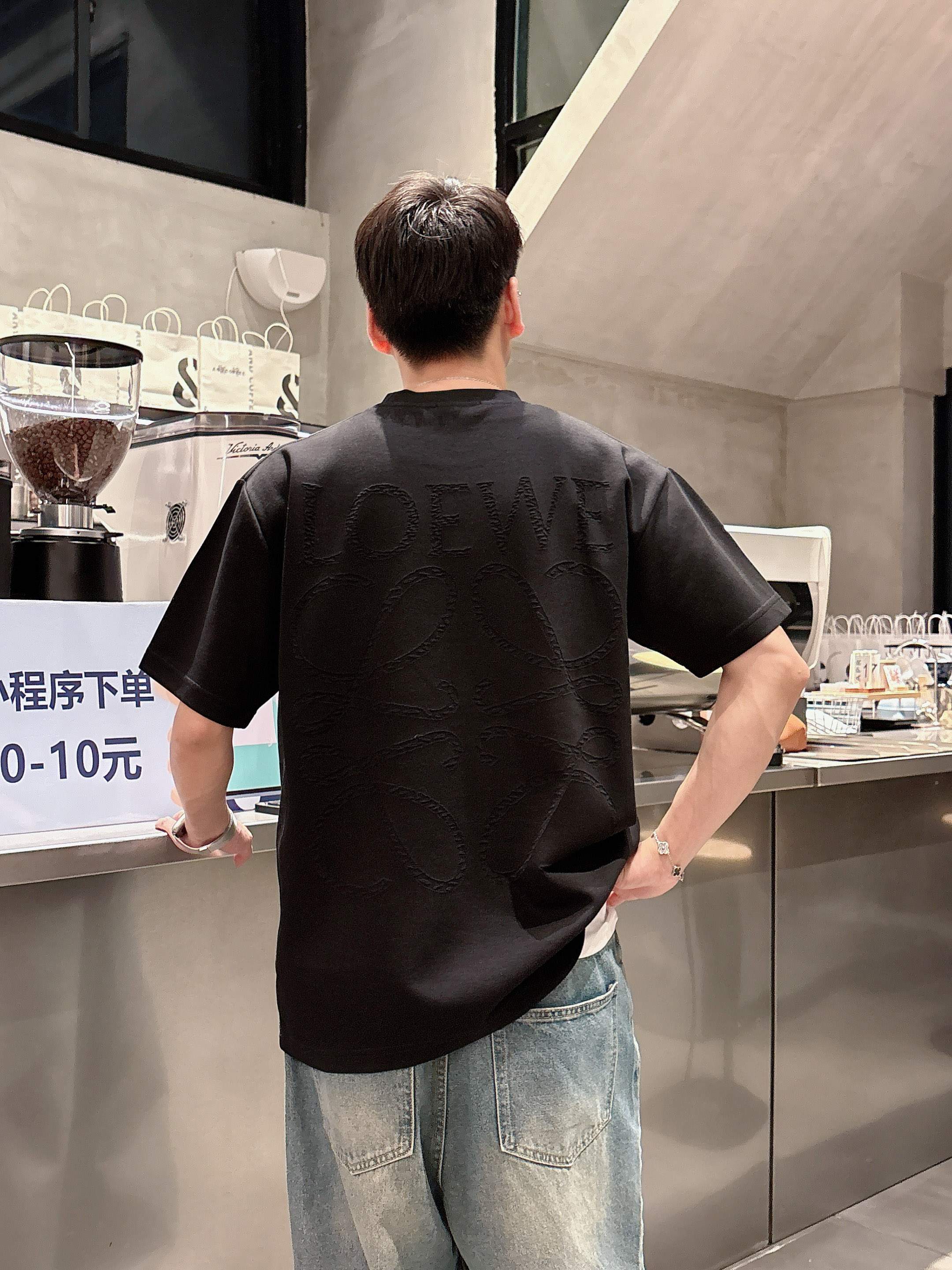 LuxluxHouse Best Quality Clothes T-shirt Loewe