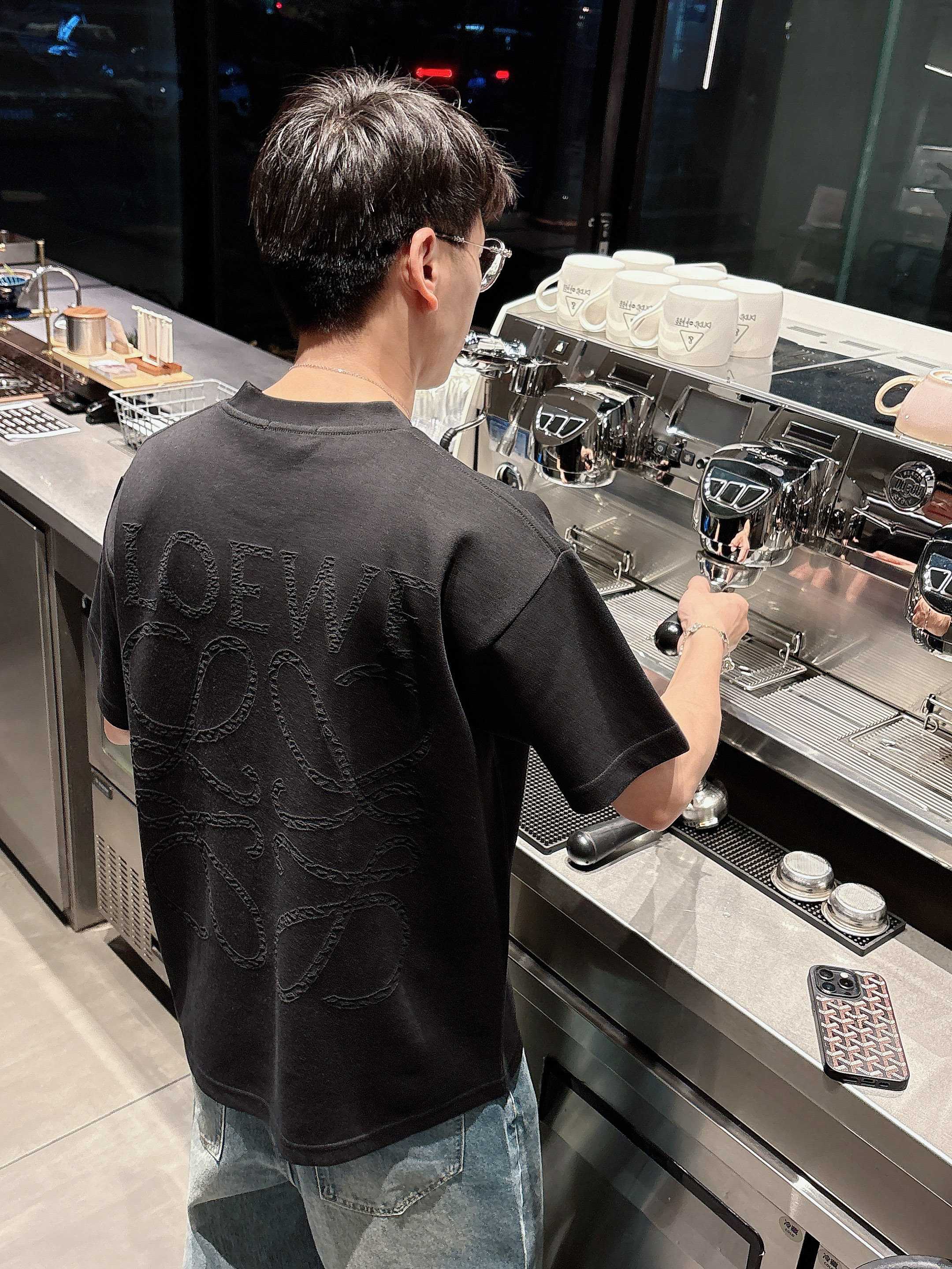 LuxluxHouse Best Quality Clothes T-shirt Loewe