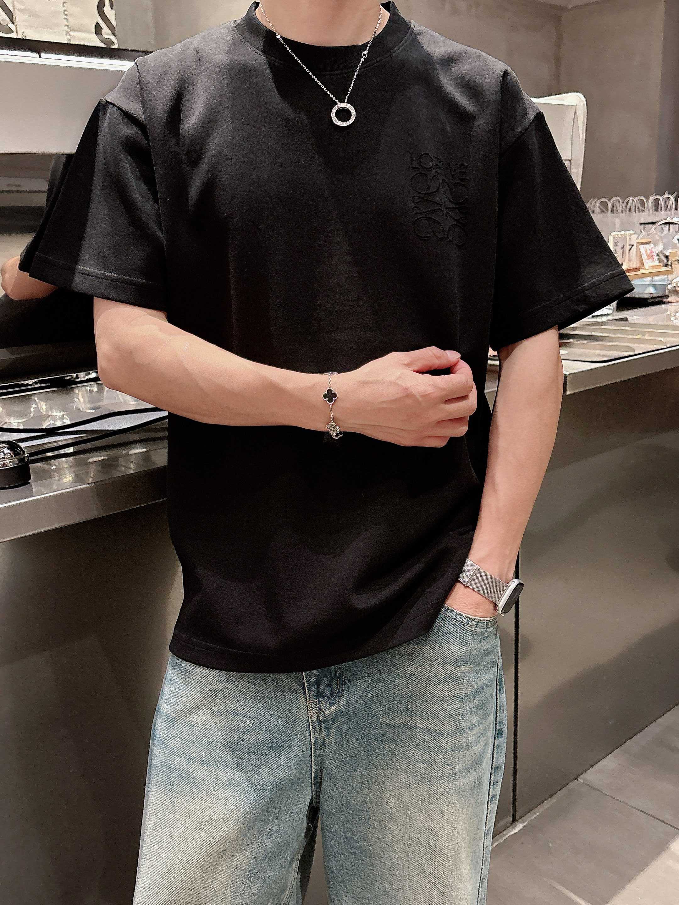 LuxluxHouse Best Quality Clothes T-shirt Loewe