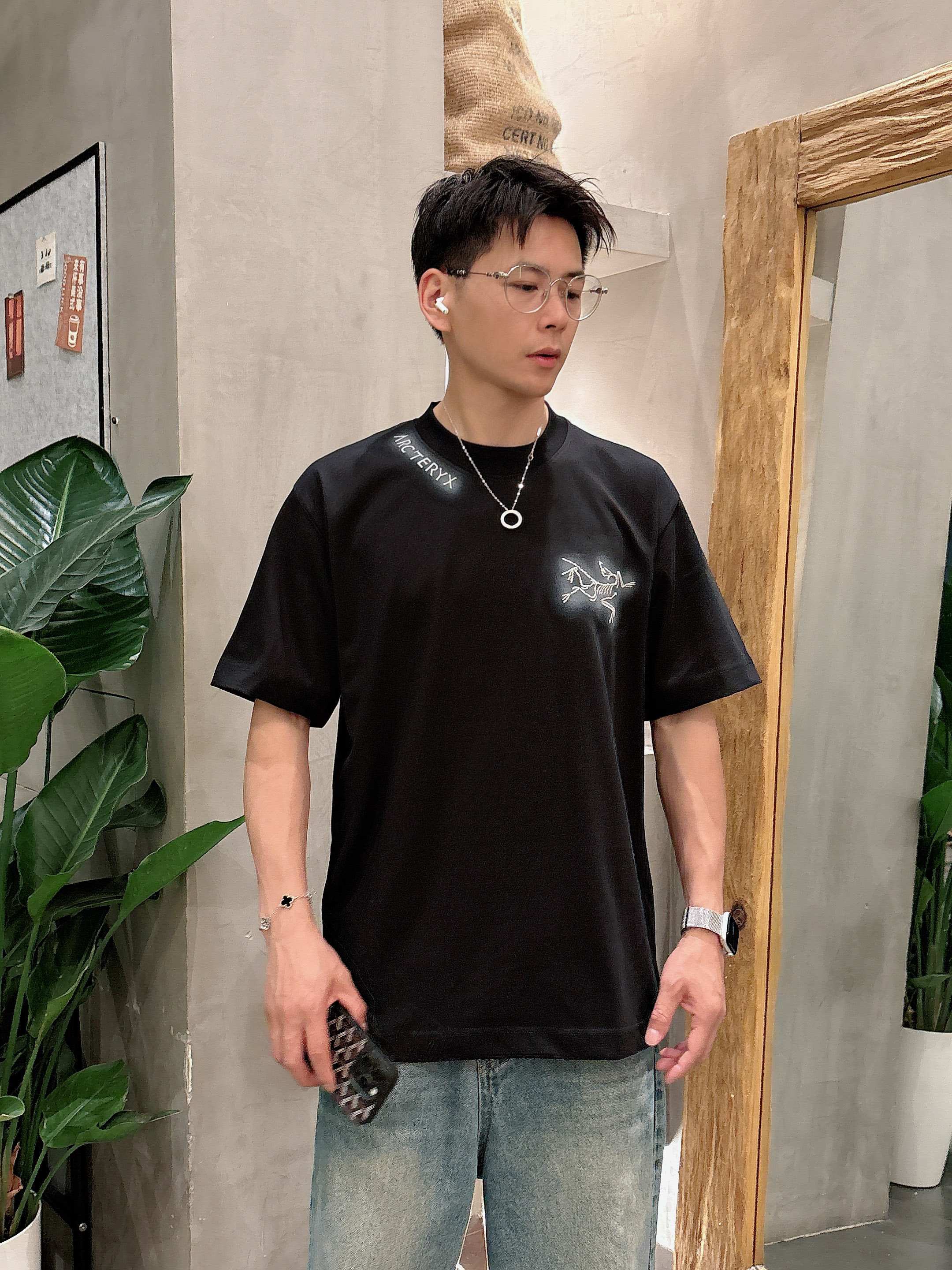 LuxluxHouse Best Quality Clothes T-shirt Arcteryx