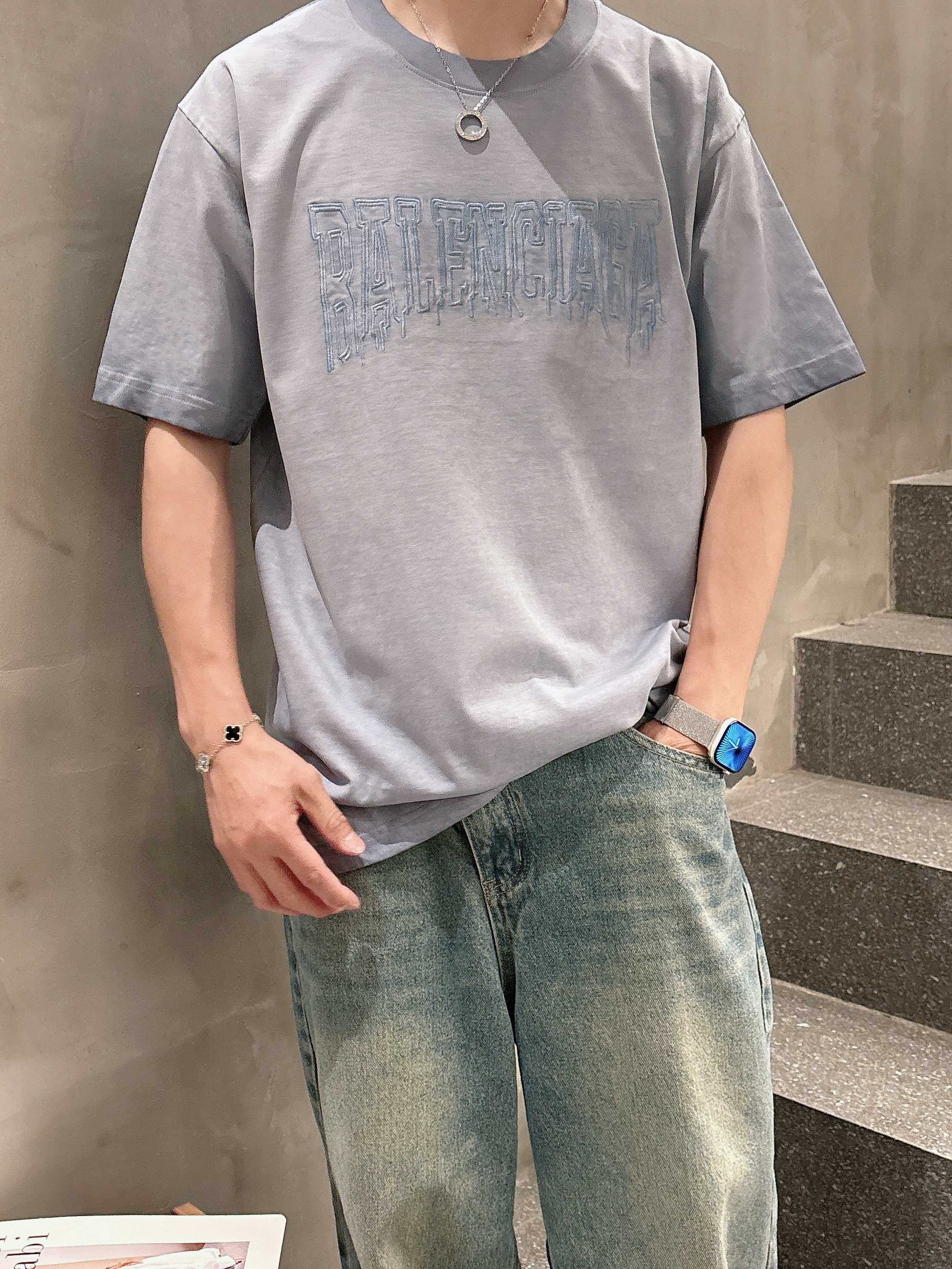 LuxluxHouse Best Quality Clothes Balenciaga T-shirt