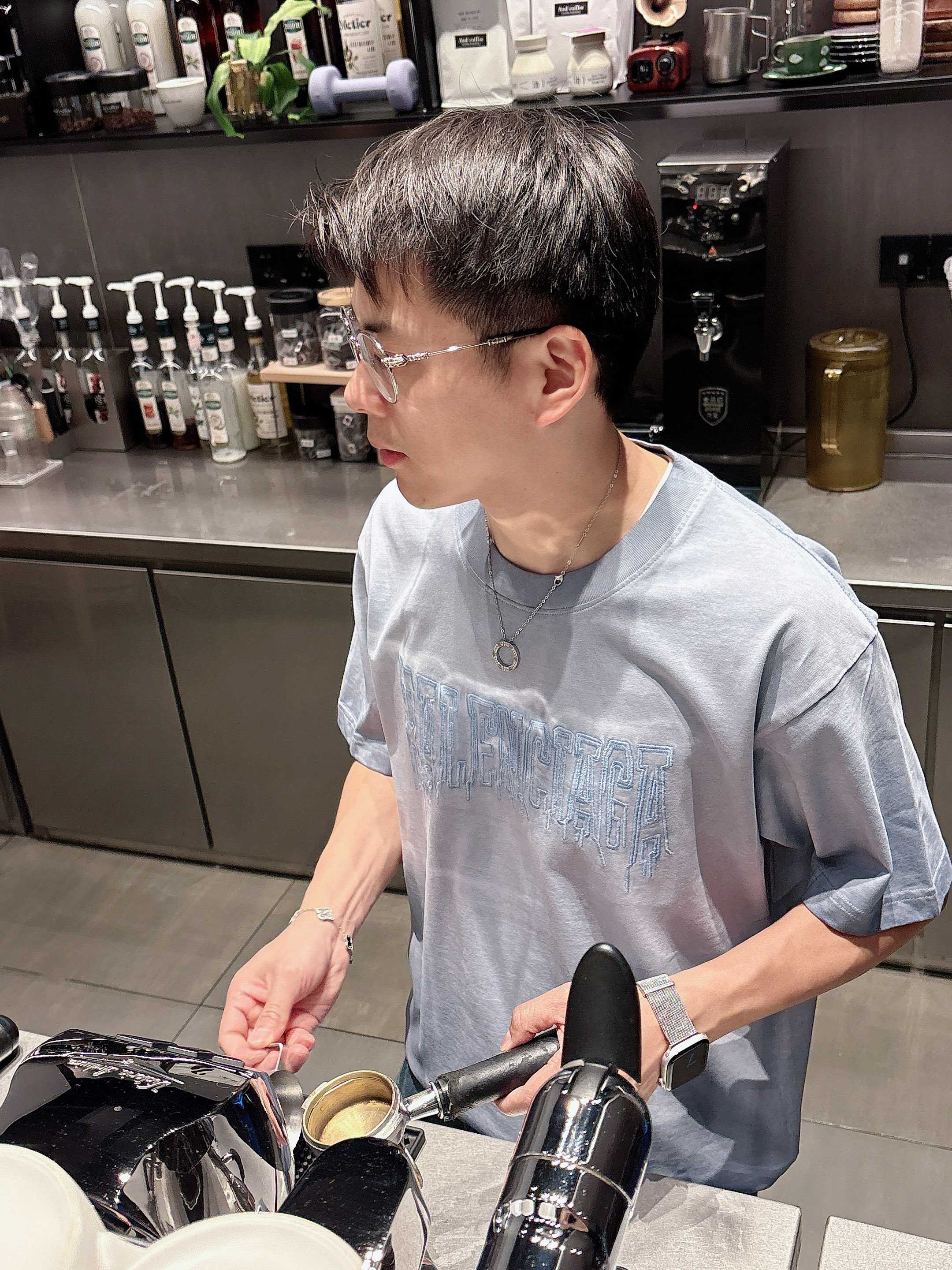 LuxluxHouse Best Quality Clothes Balenciaga T-shirt