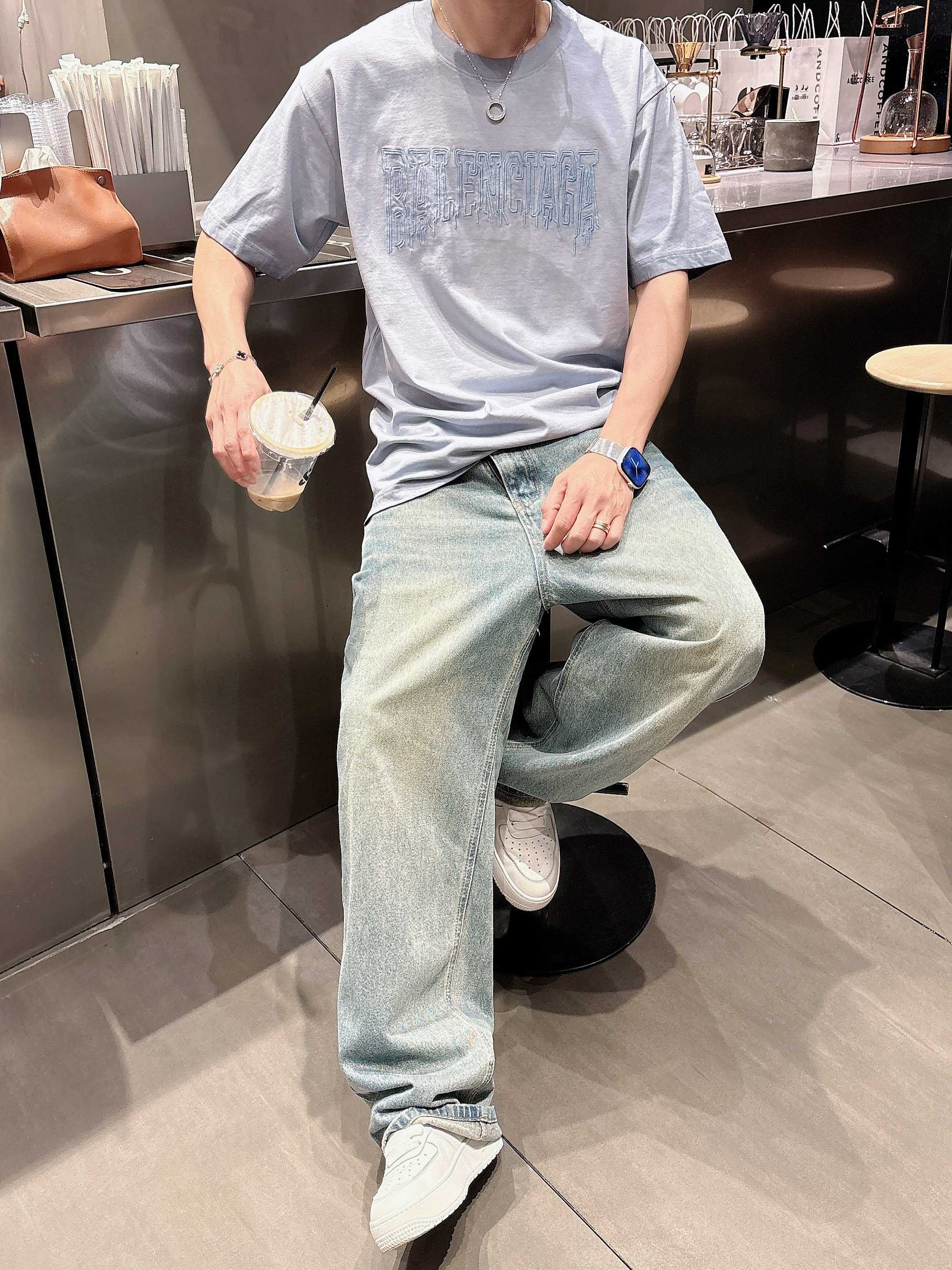 LuxluxHouse Best Quality Clothes Balenciaga T-shirt