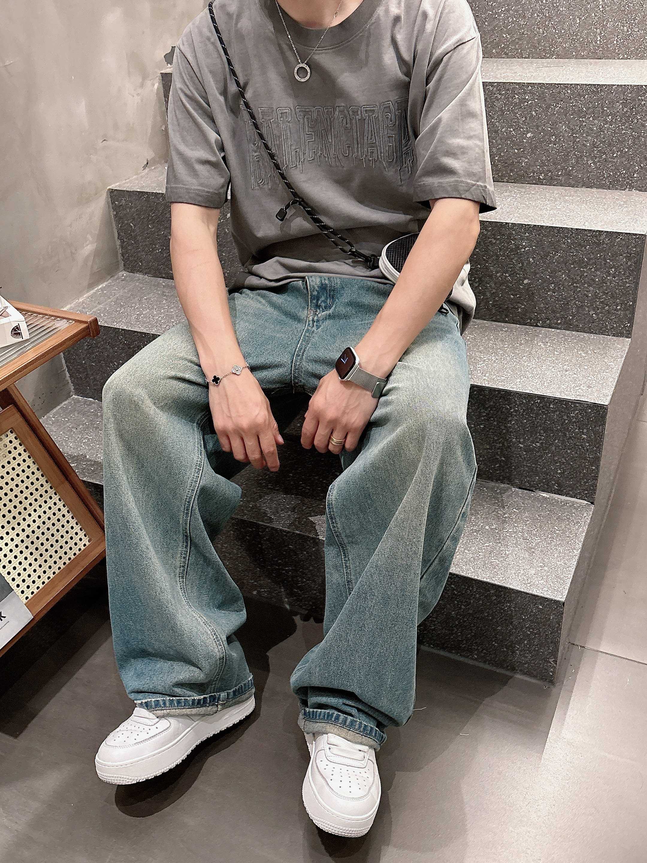 LuxluxHouse Best Quality Clothes Balenciaga T-shirt