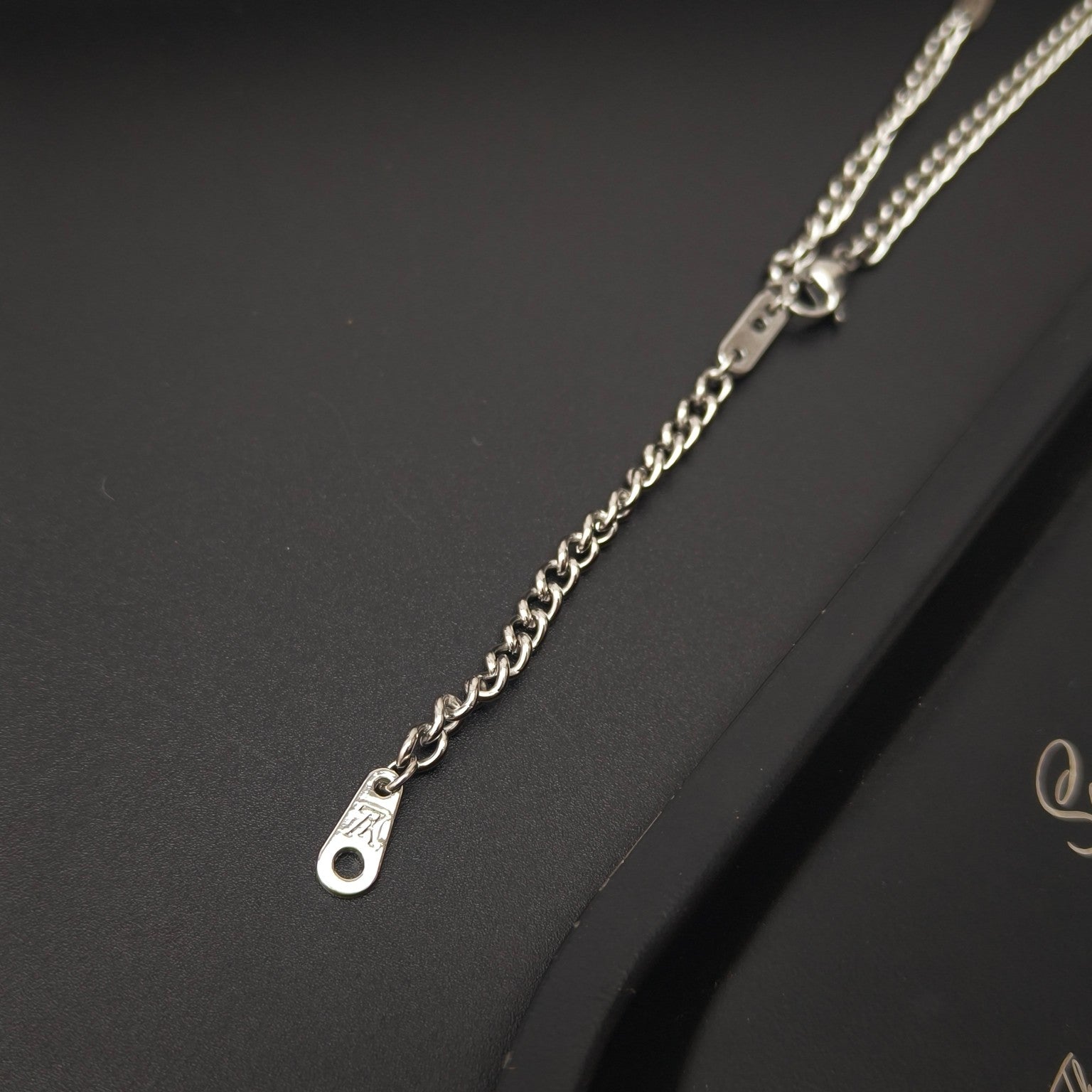 LuxluxHouse Best Quality Accessories Necklace Bracelet Louis Vuitton