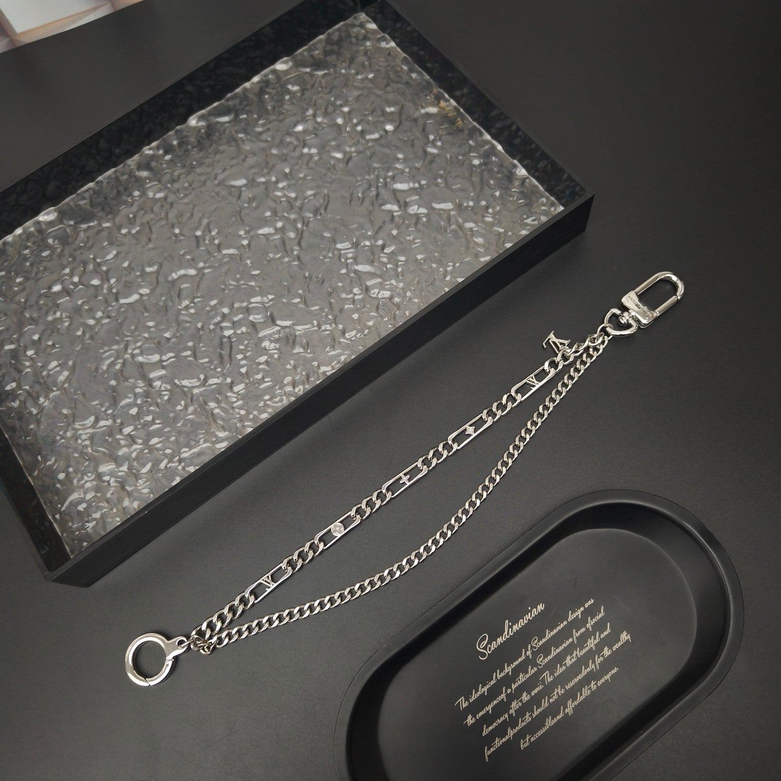 LuxluxHouse Best Quality Accessories Louis Vuitton Keychain