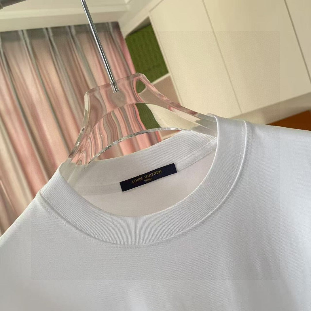LuxluxHouse Best Quality Clothes T-shirt Louis Vuitton