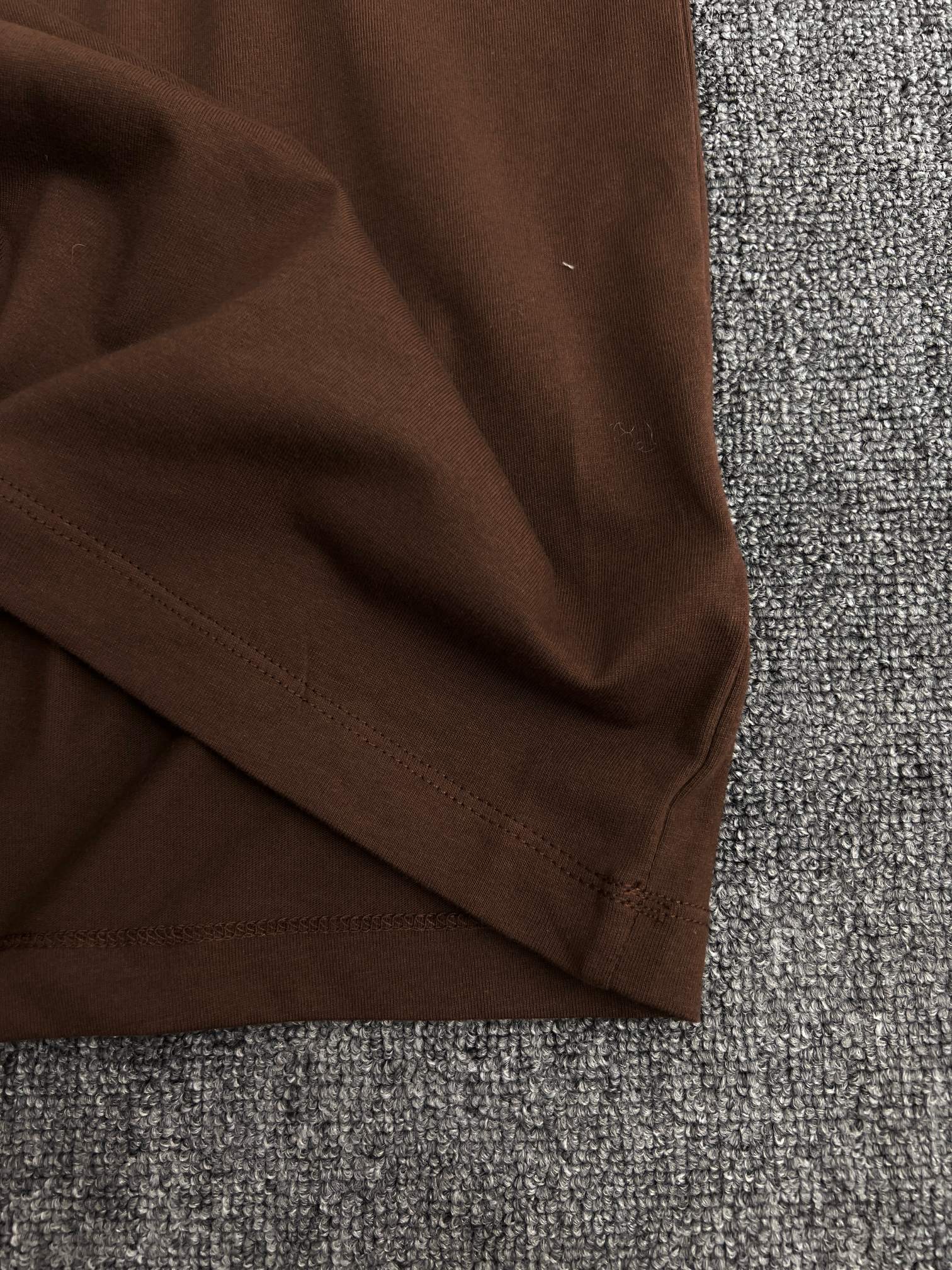 LuxluxHouse Best Quality Clothes T-shirt Loewe