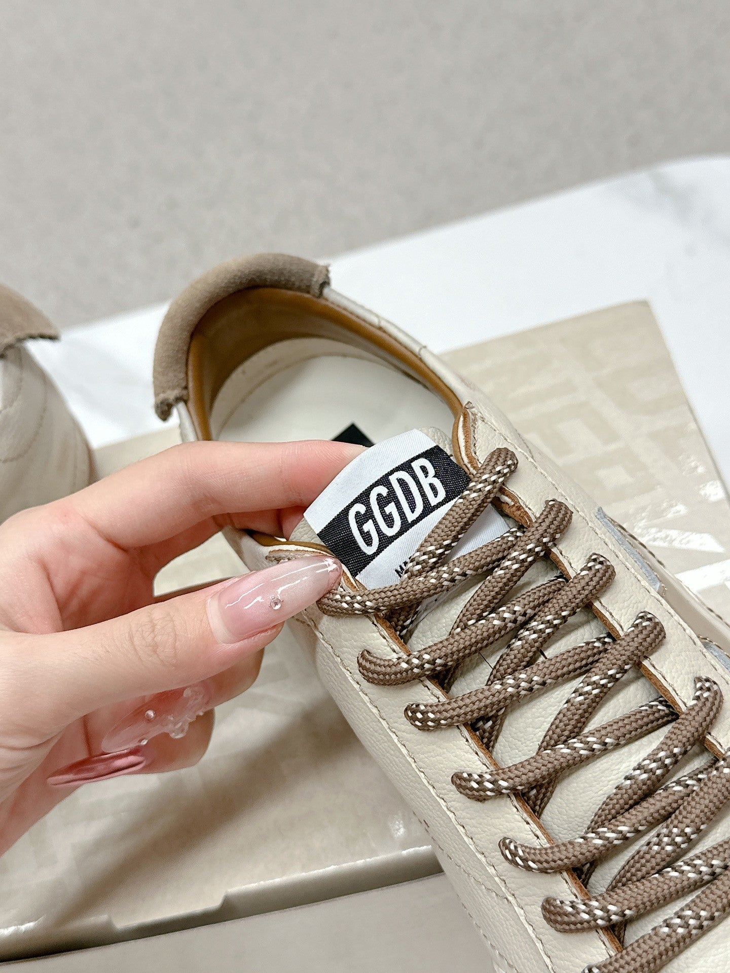 LuxluxHouse Best Quality Shoes Golden Goose