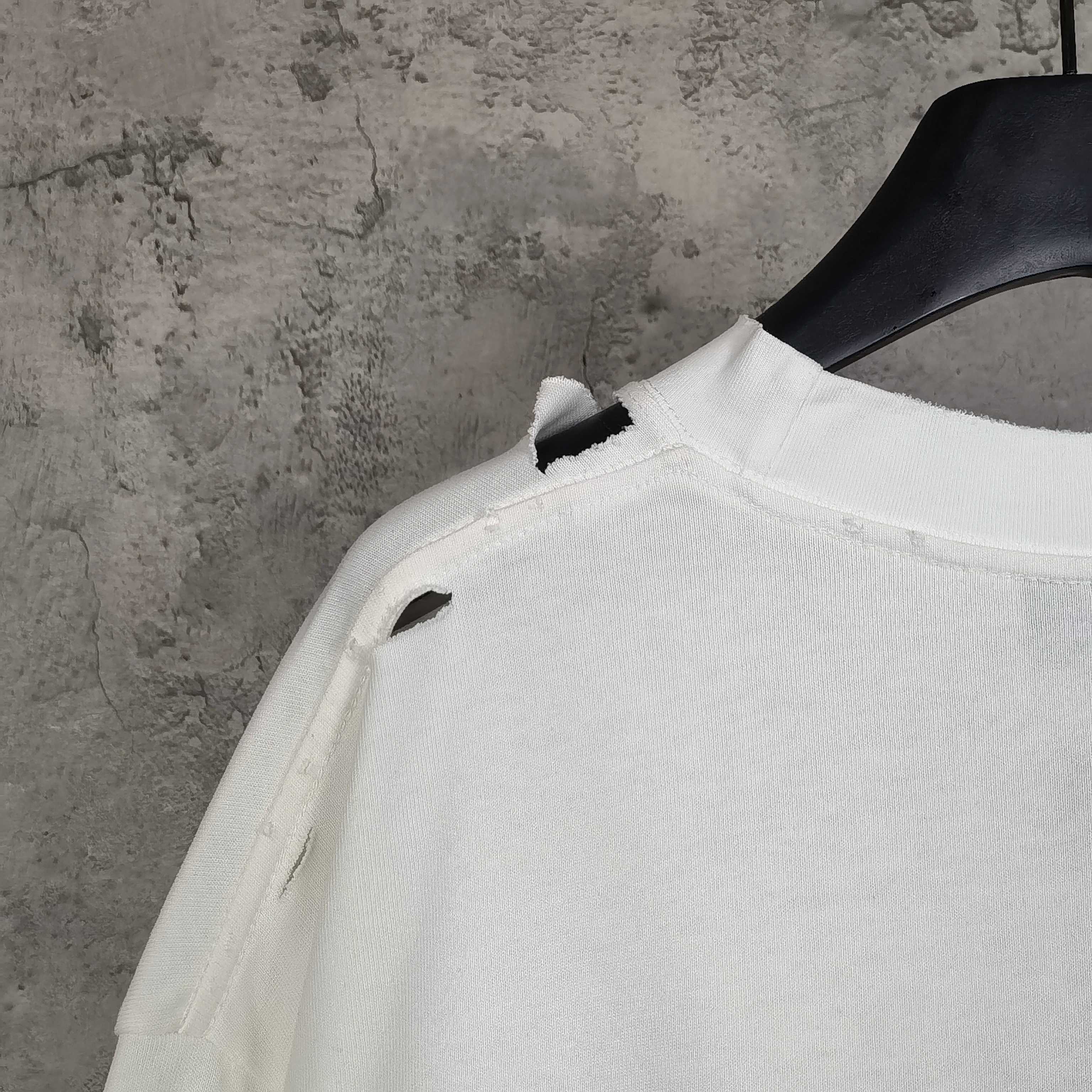 LuxluxHouse Best Quality Clothes Balenciaga T-shirt