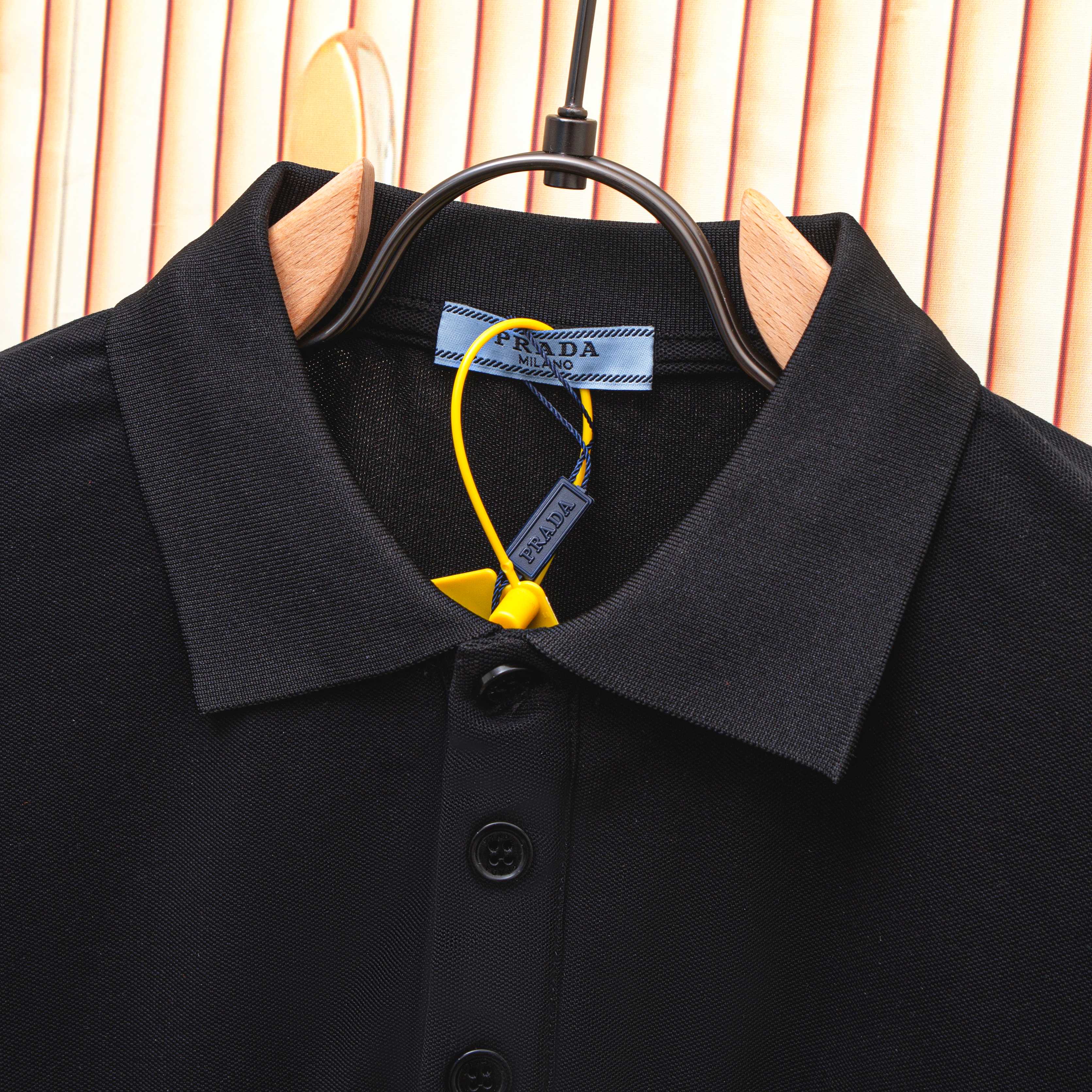 LuxluxHouse Best Quality Clothes Shirts&Polo Prada