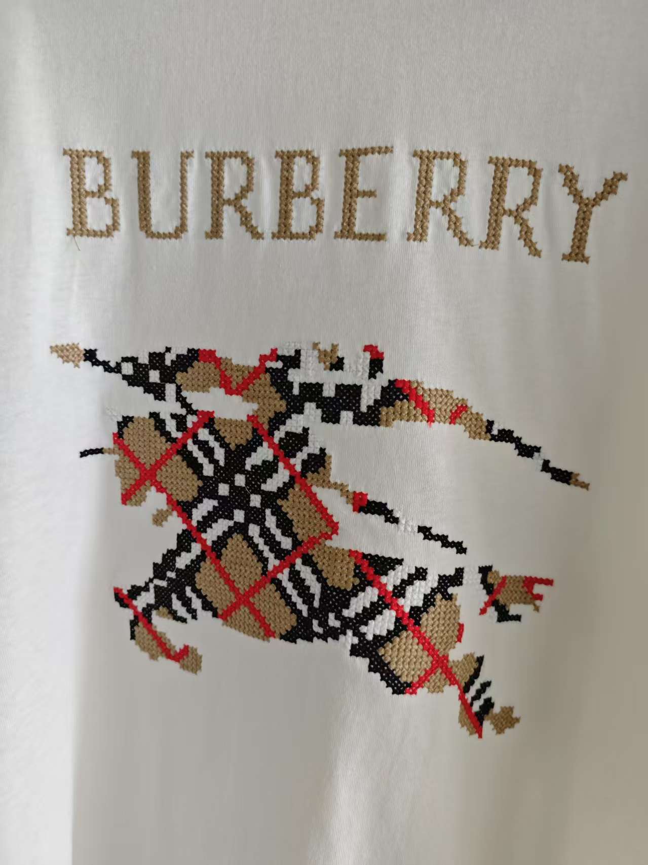 LuxluxHouse Best Quality Clothes Burberry T-shirt