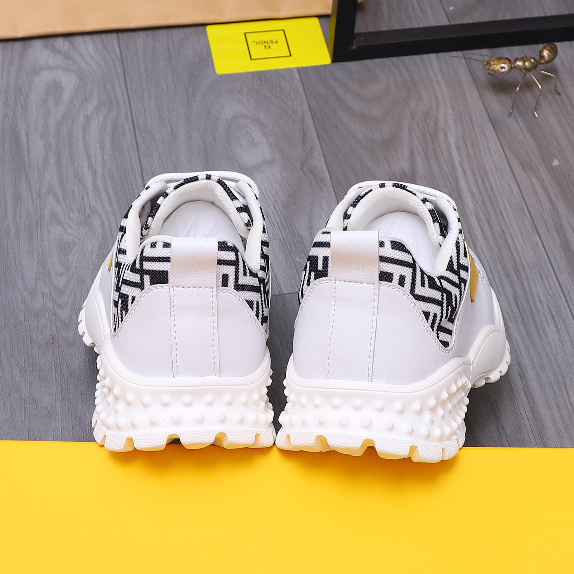 LuxluxHouse Best Quality Shoes Fendi