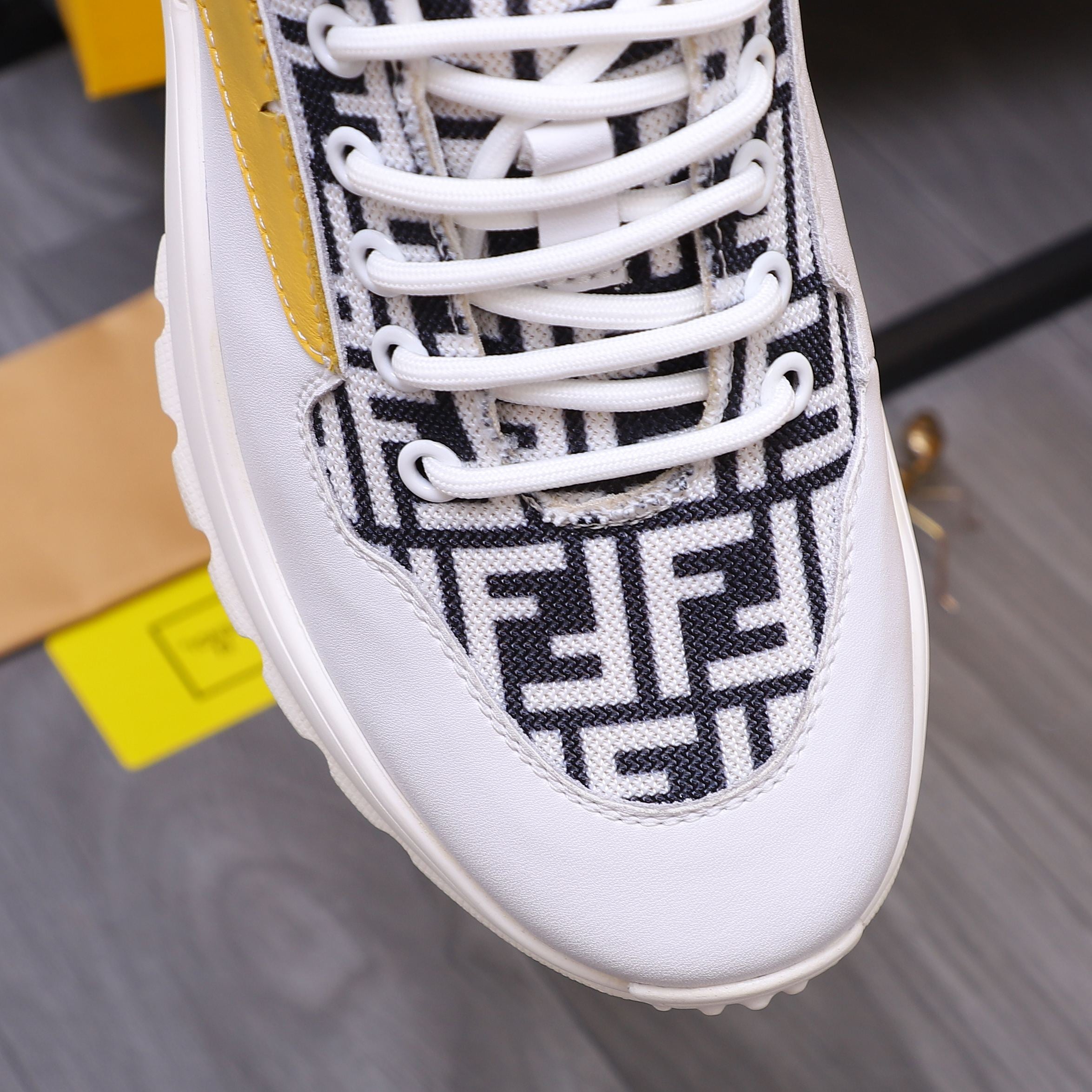 LuxluxHouse Best Quality Shoes Fendi