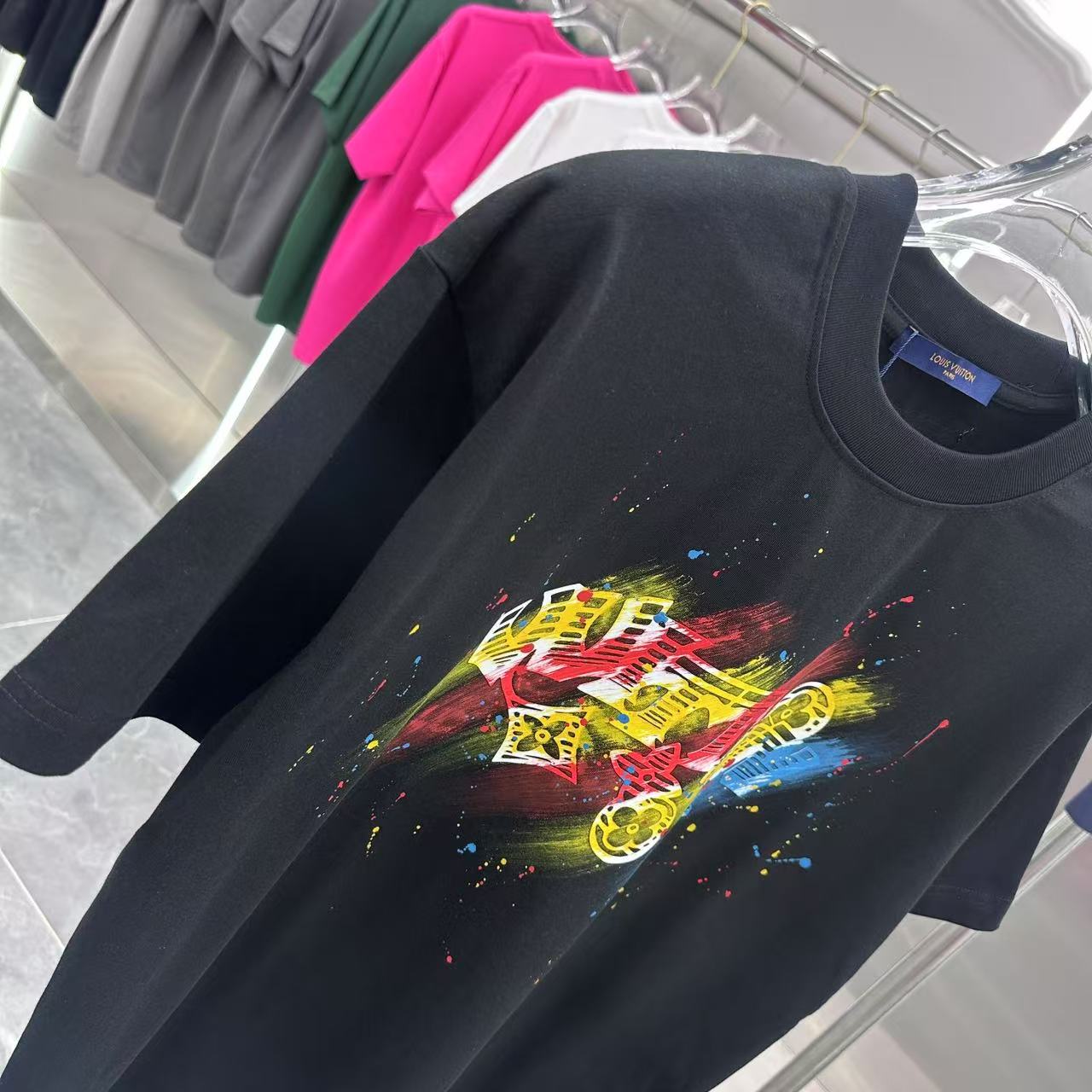 LuxluxHouse Best Quality Clothes T-shirt Louis Vuitton