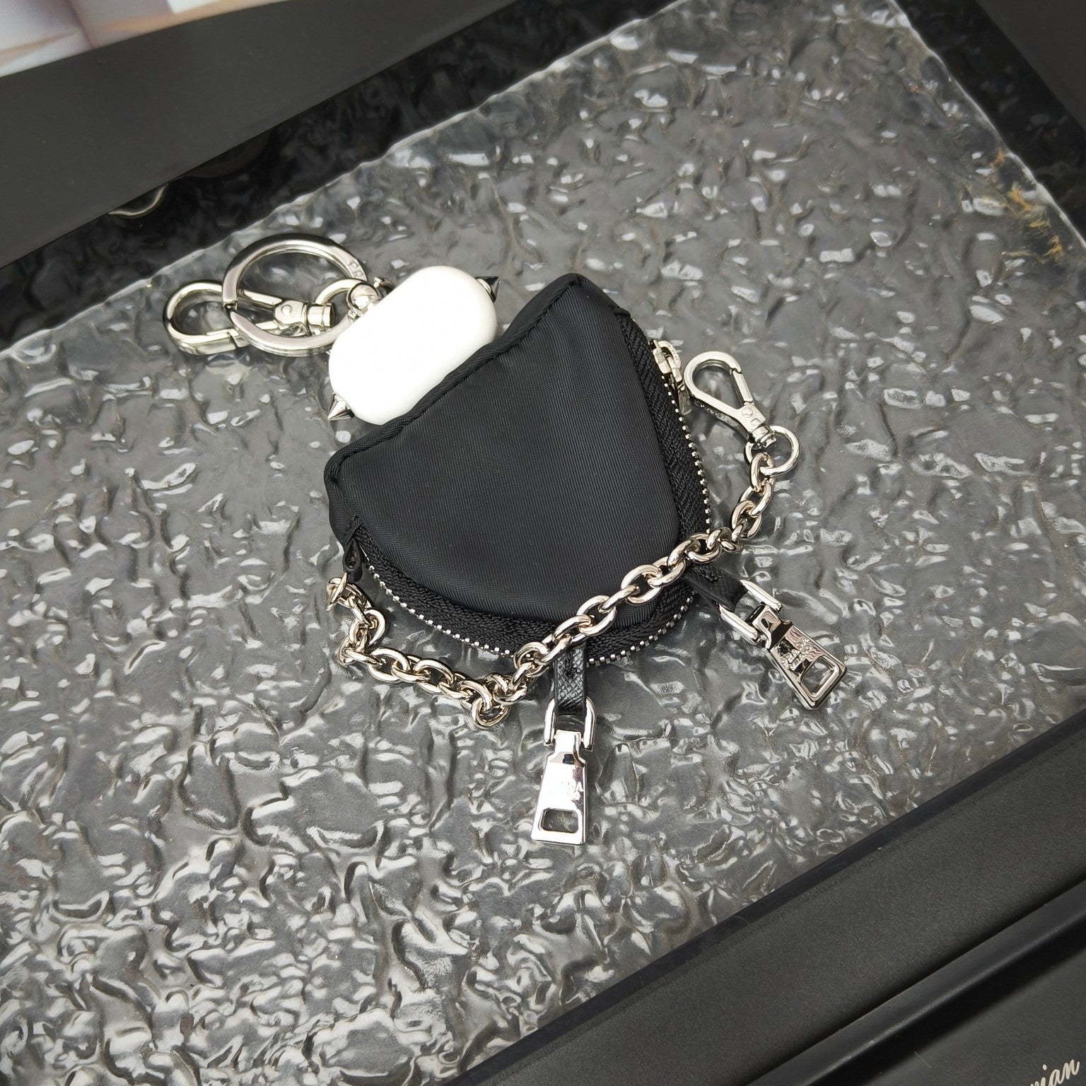 LuxluxHouse Best Quality Accessories Louis Vuitton Keychain