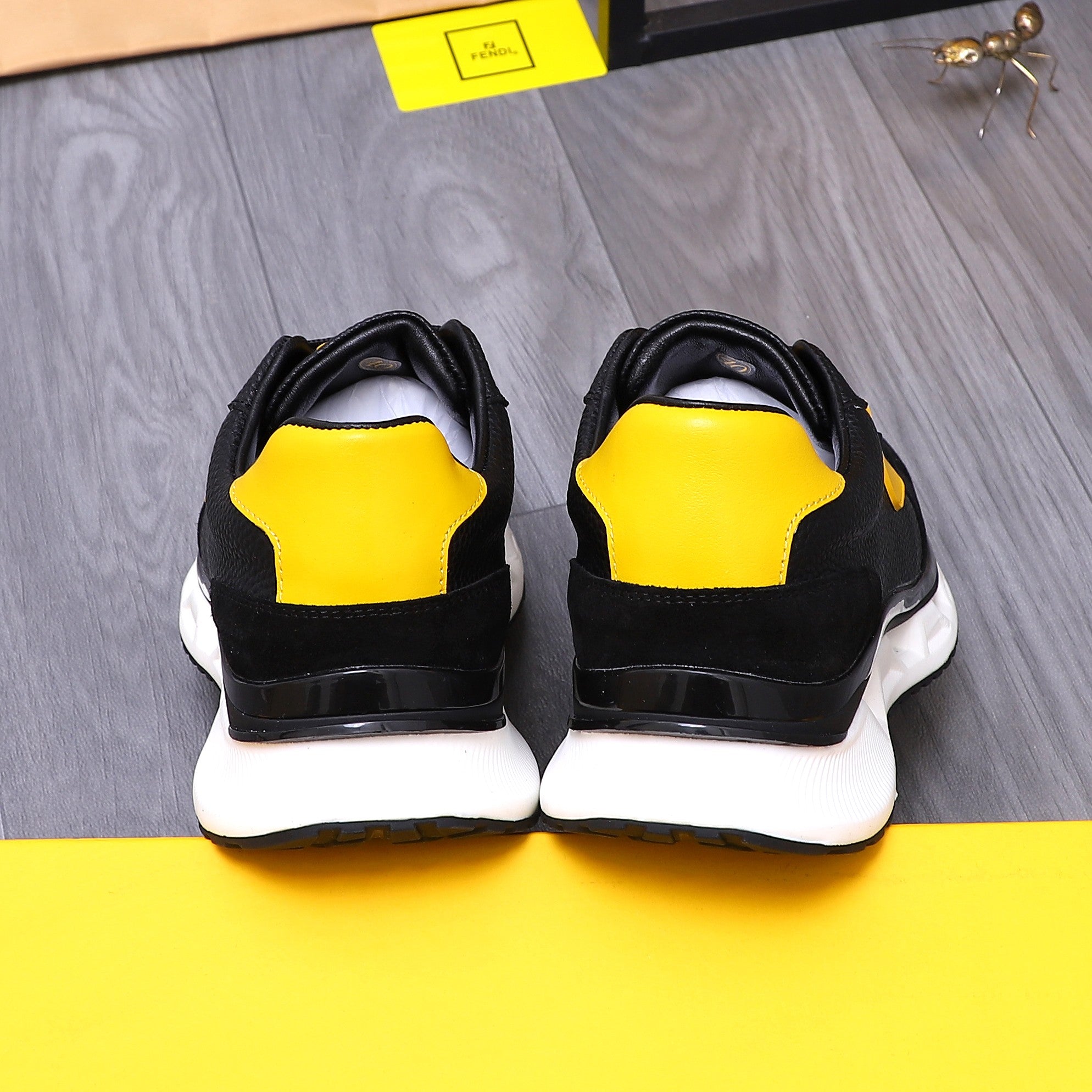 LuxluxHouse Best Quality Shoes Fendi