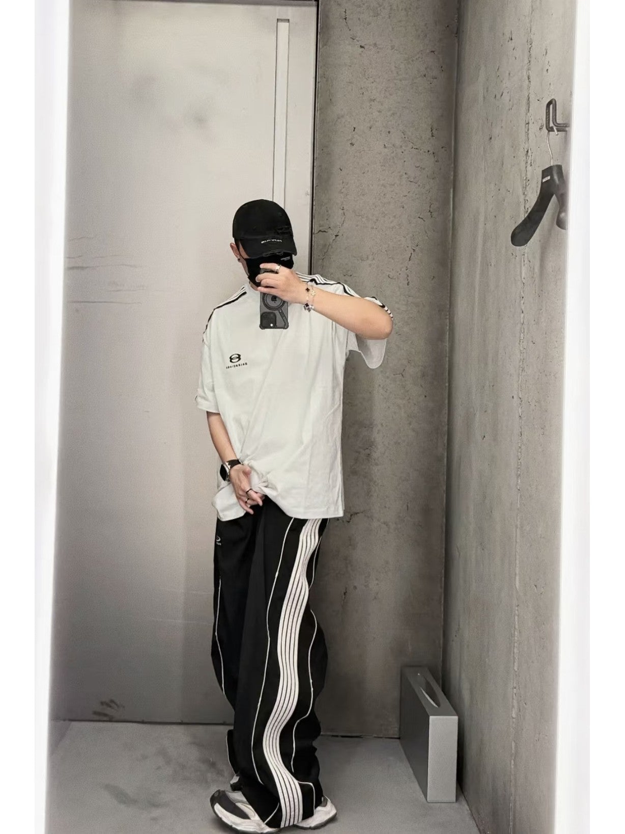 LuxluxHouse Best Quality Clothes Balenciaga T-shirt