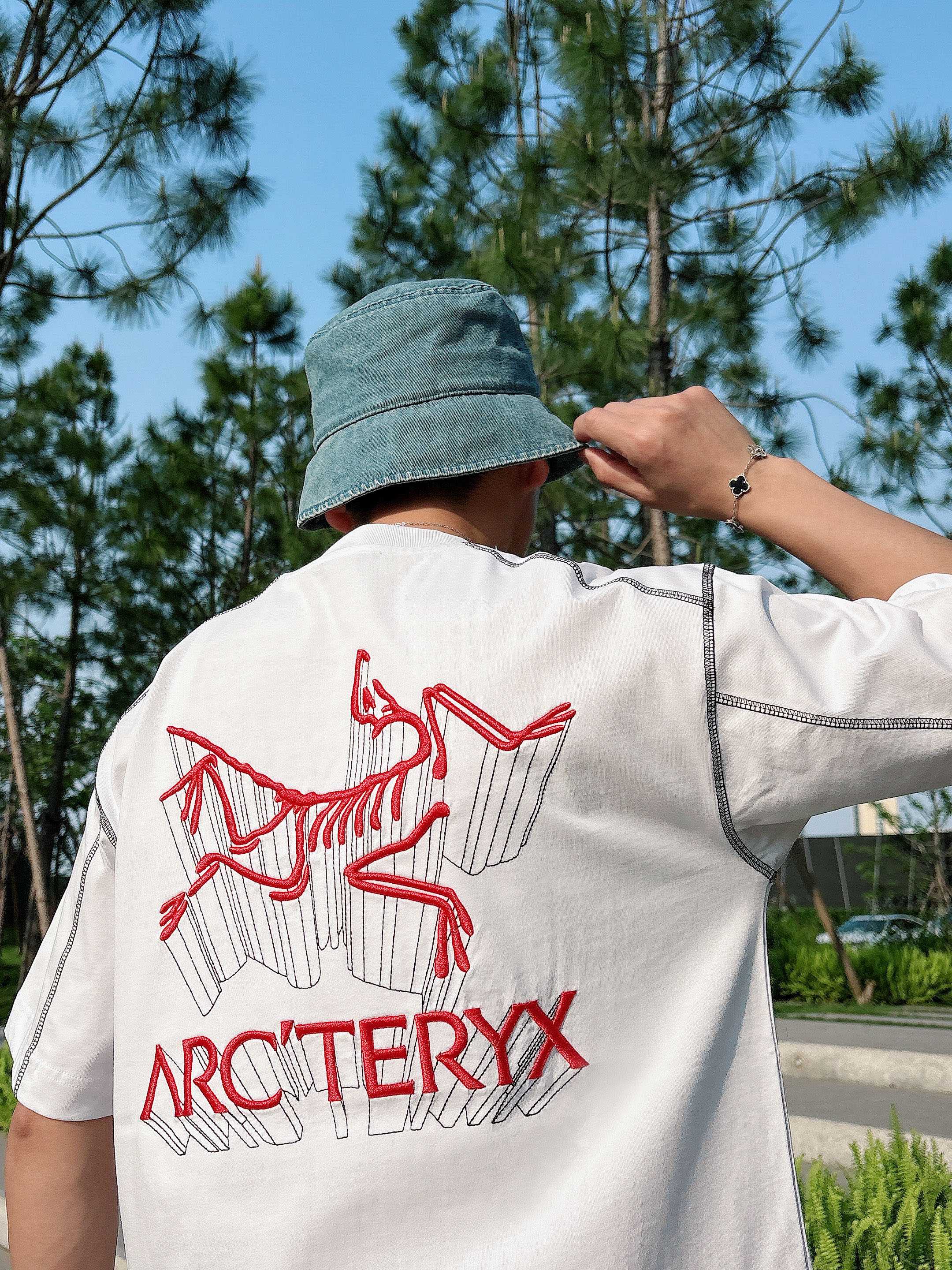 LuxluxHouse Best Quality Clothes T-shirt Arcteryx