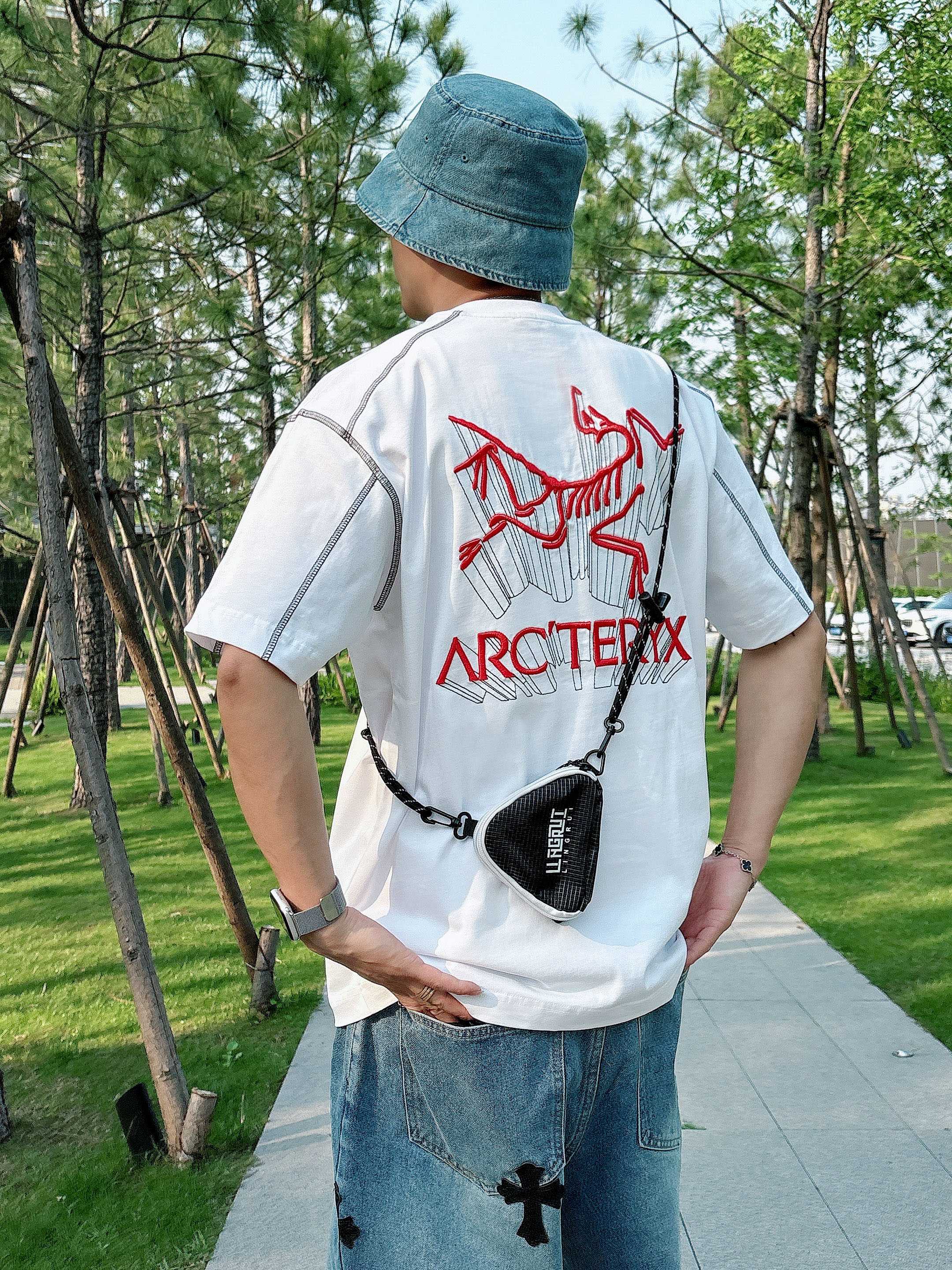 LuxluxHouse Best Quality Clothes T-shirt Arcteryx