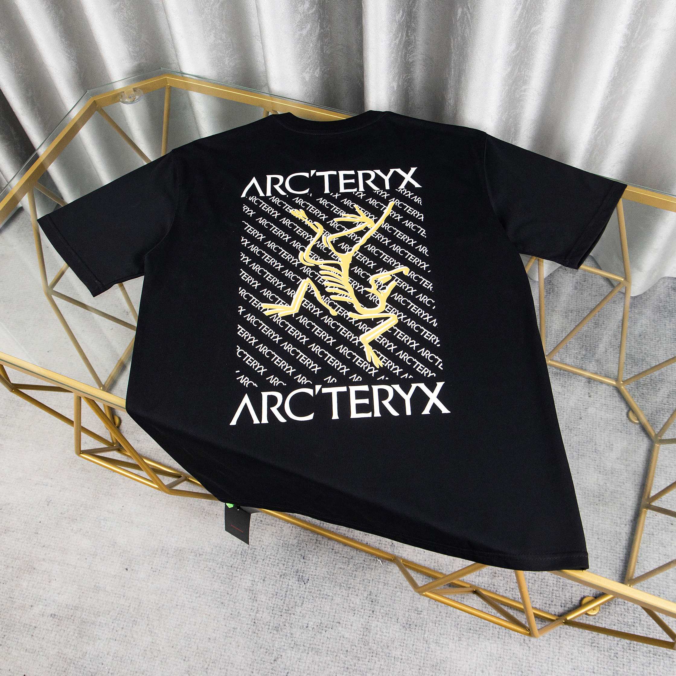LuxluxHouse Best Quality Clothes T-shirt Arcteryx
