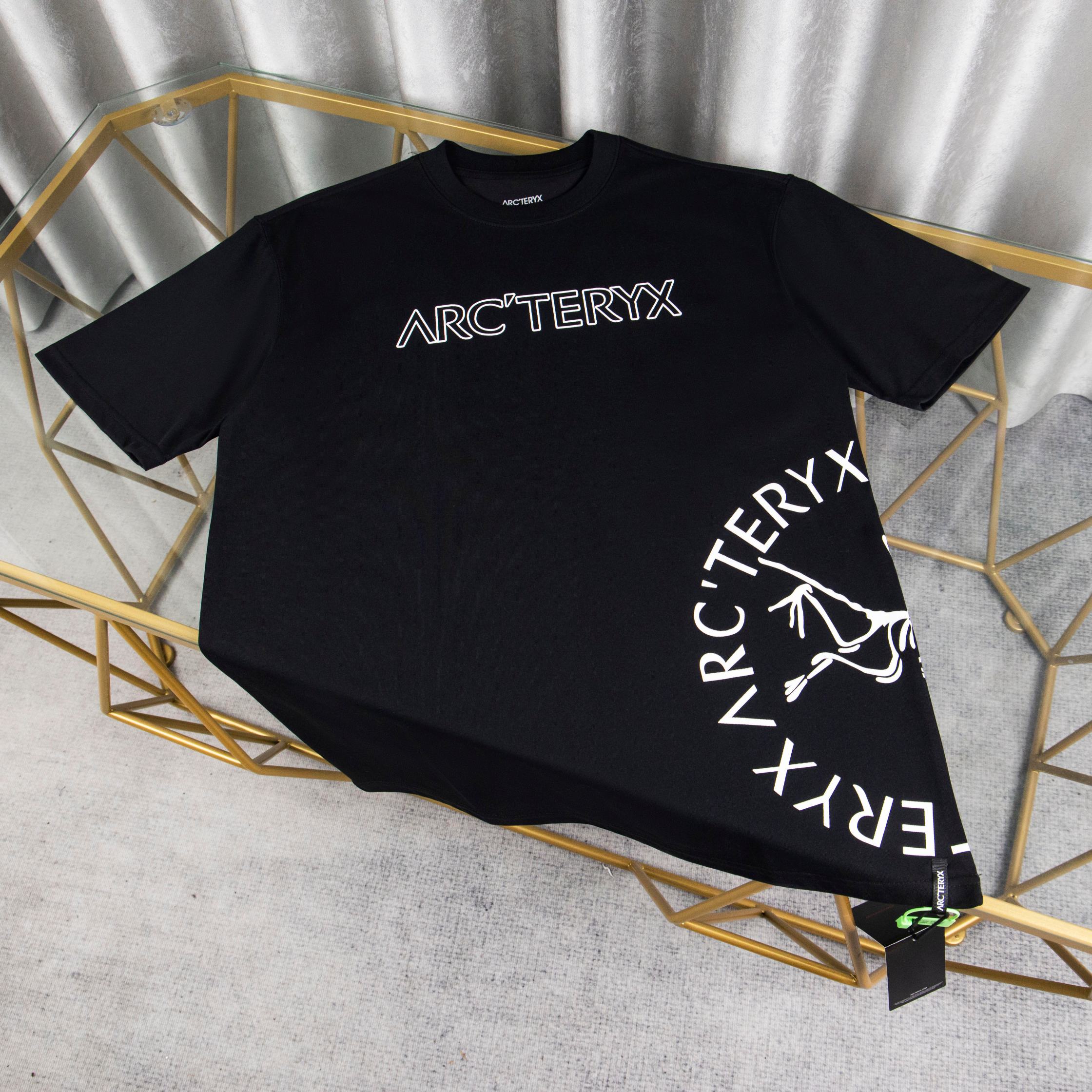 LuxluxHouse Best Quality Clothes T-shirt Arcteryx
